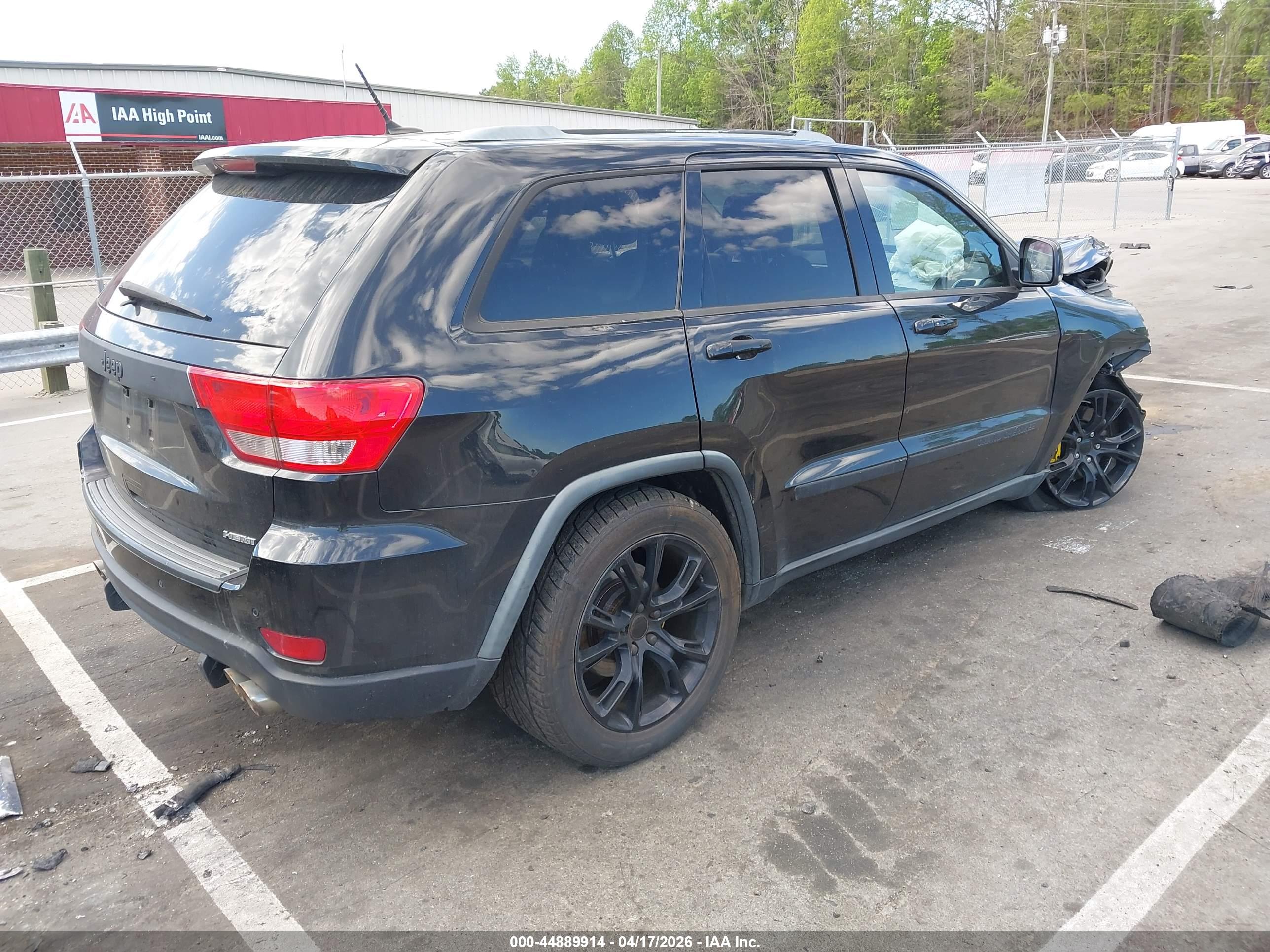 JEEP GRAND image 4