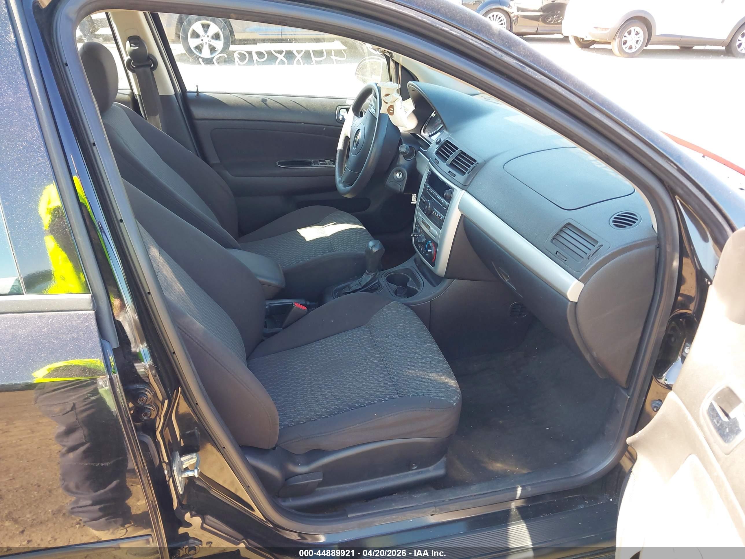 CHEVROLET COBALT image 5