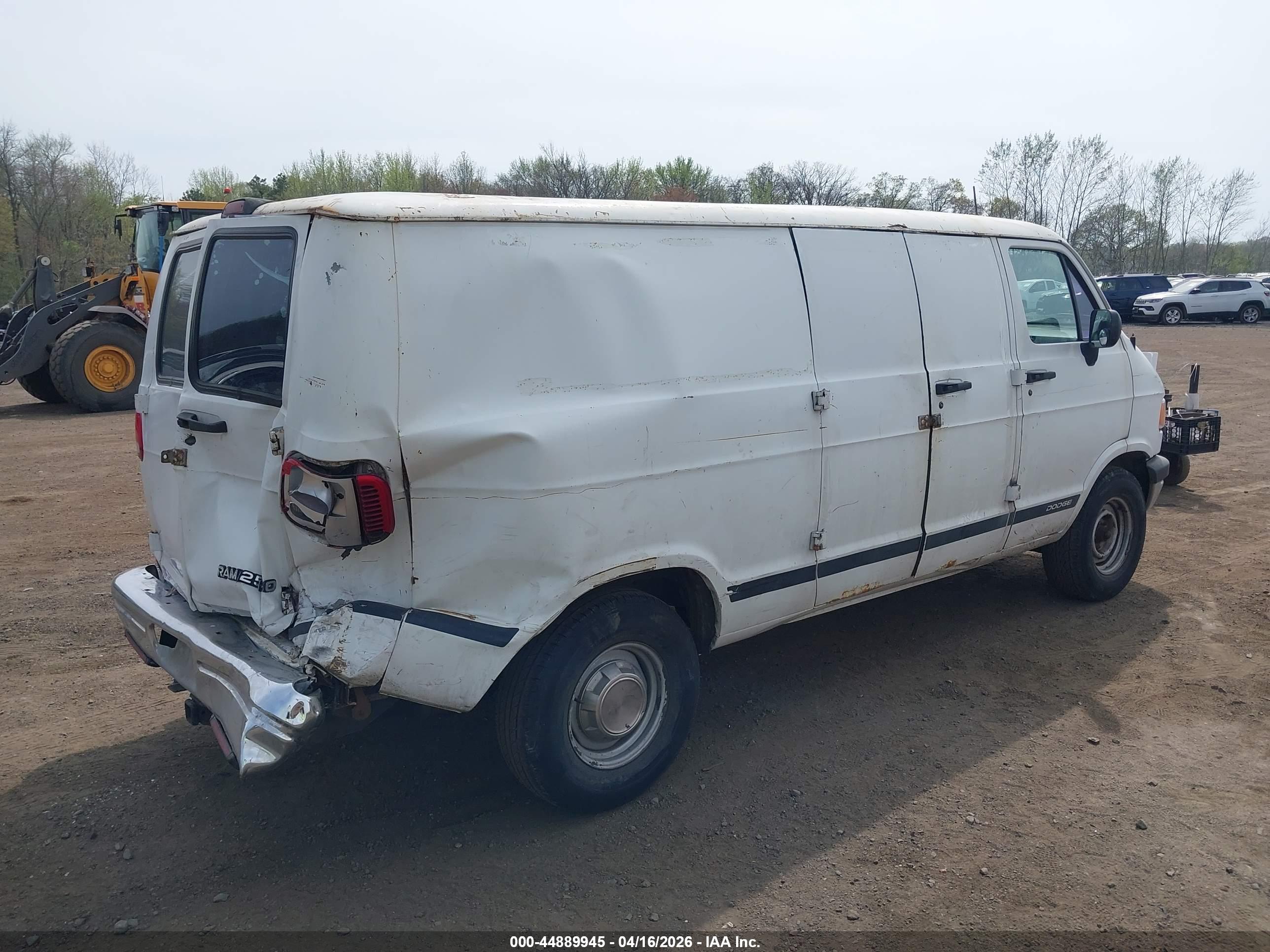 DODGE RAM image 6