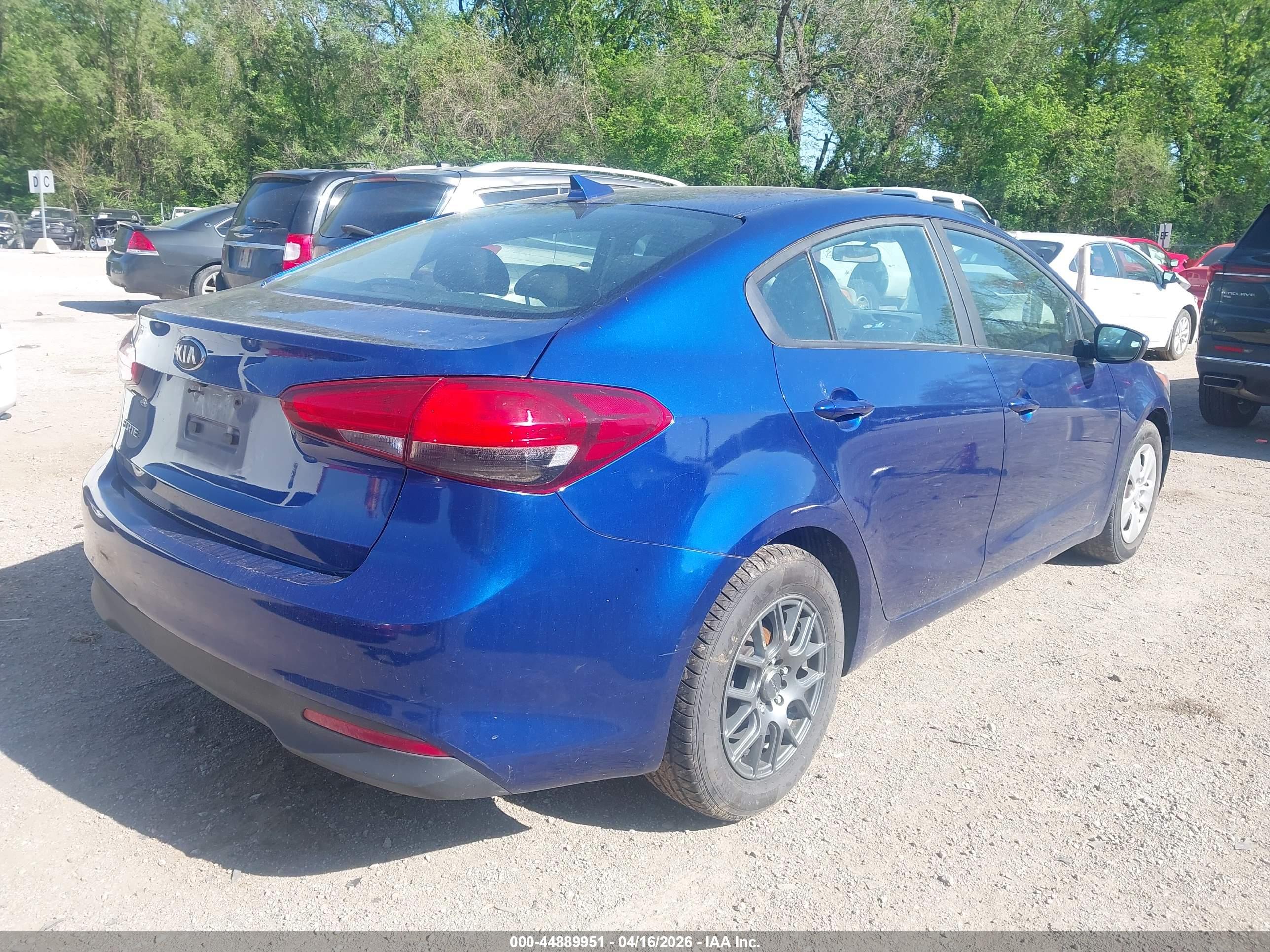 KIA FORTE image 4