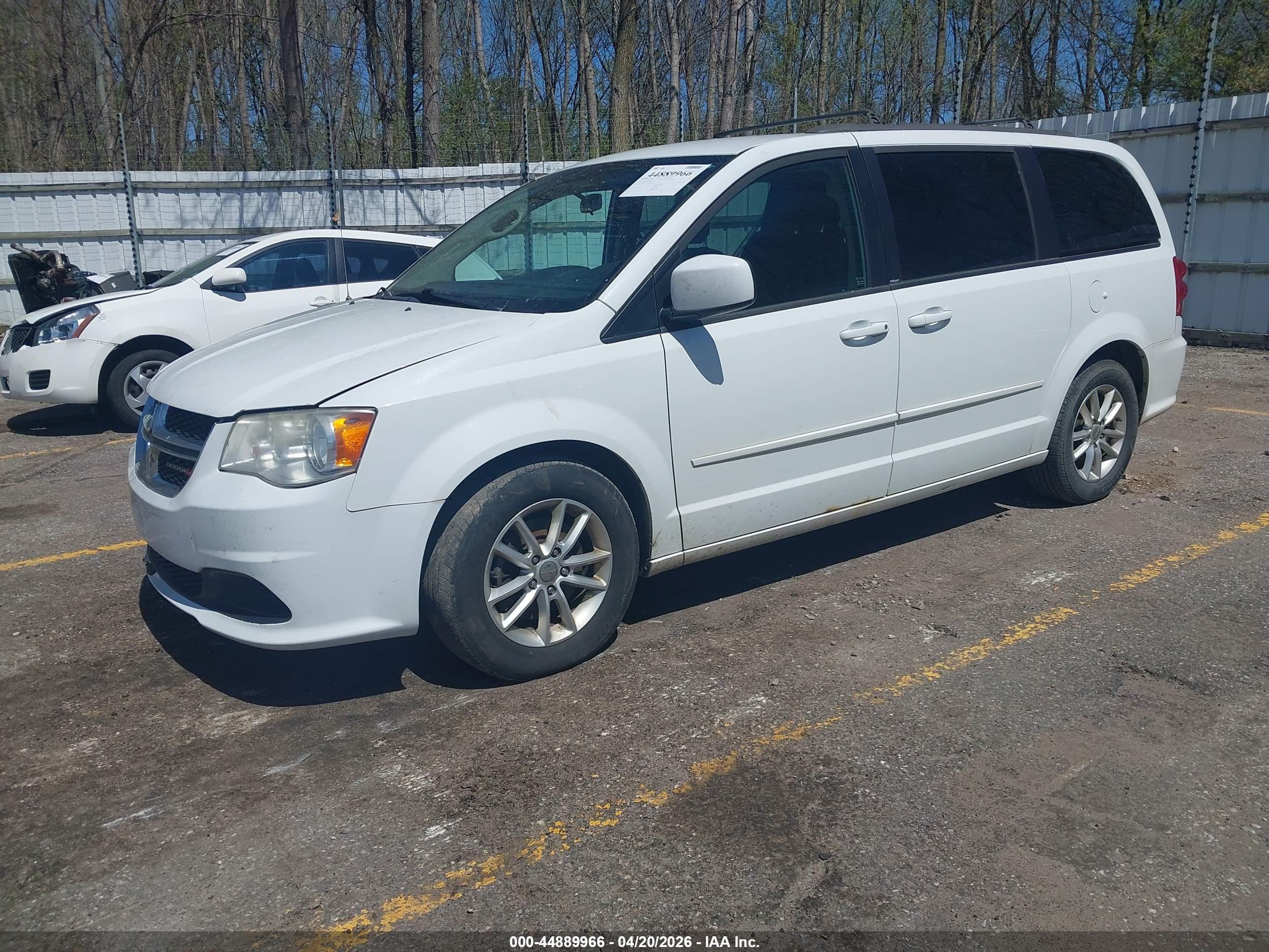 DODGE GRAND image 2