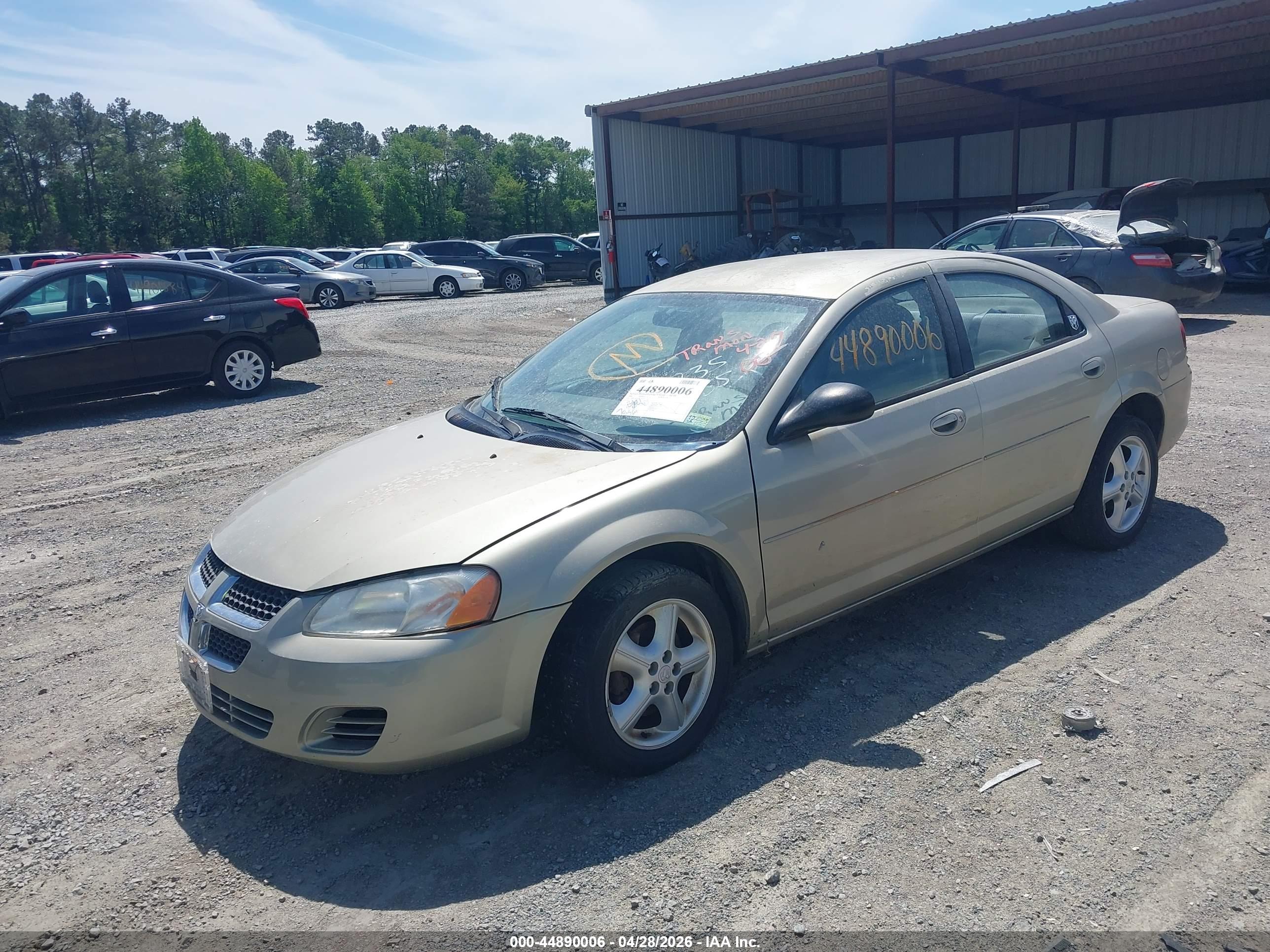 DODGE STRATUS image 2