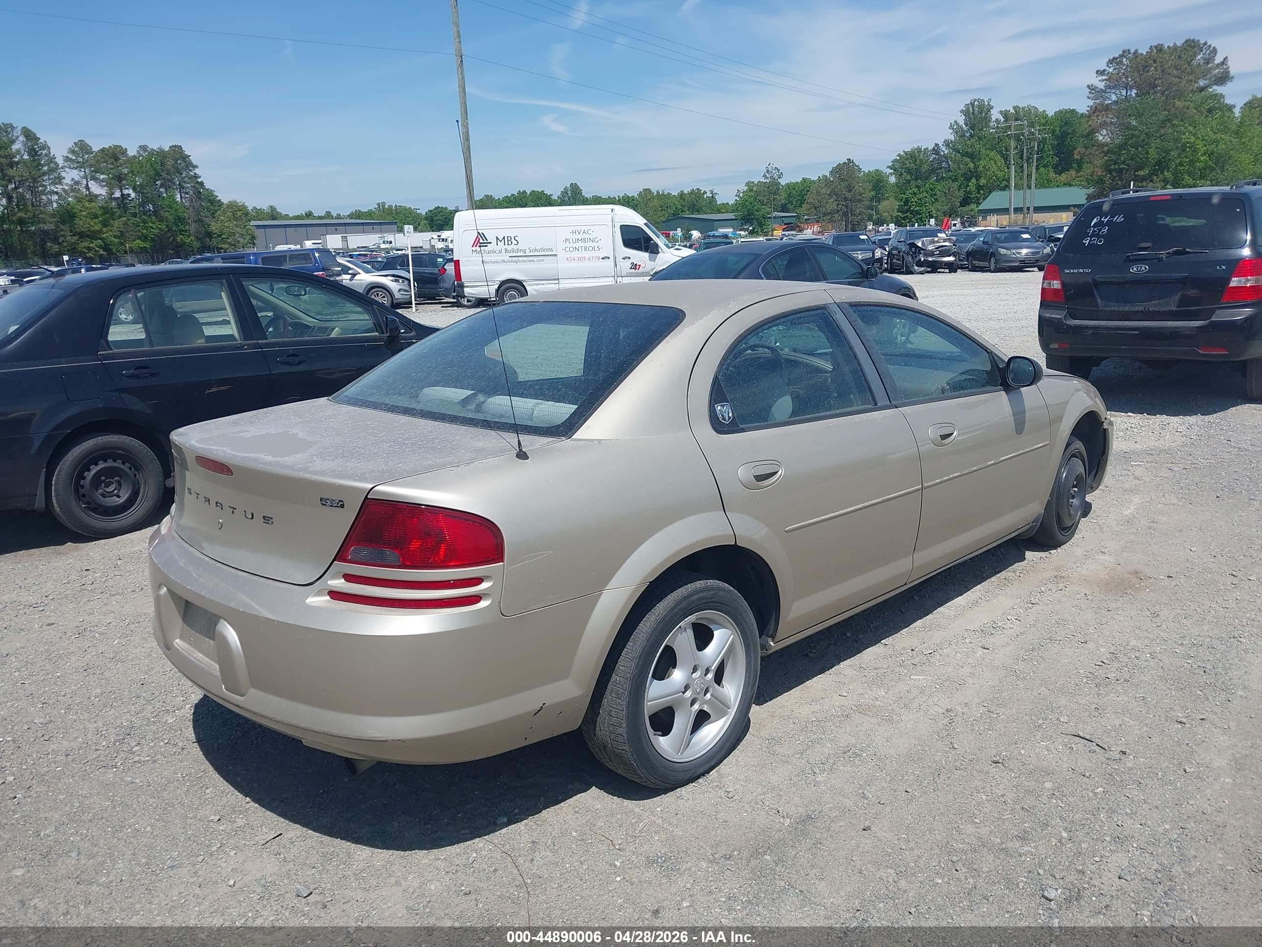 DODGE STRATUS image 4