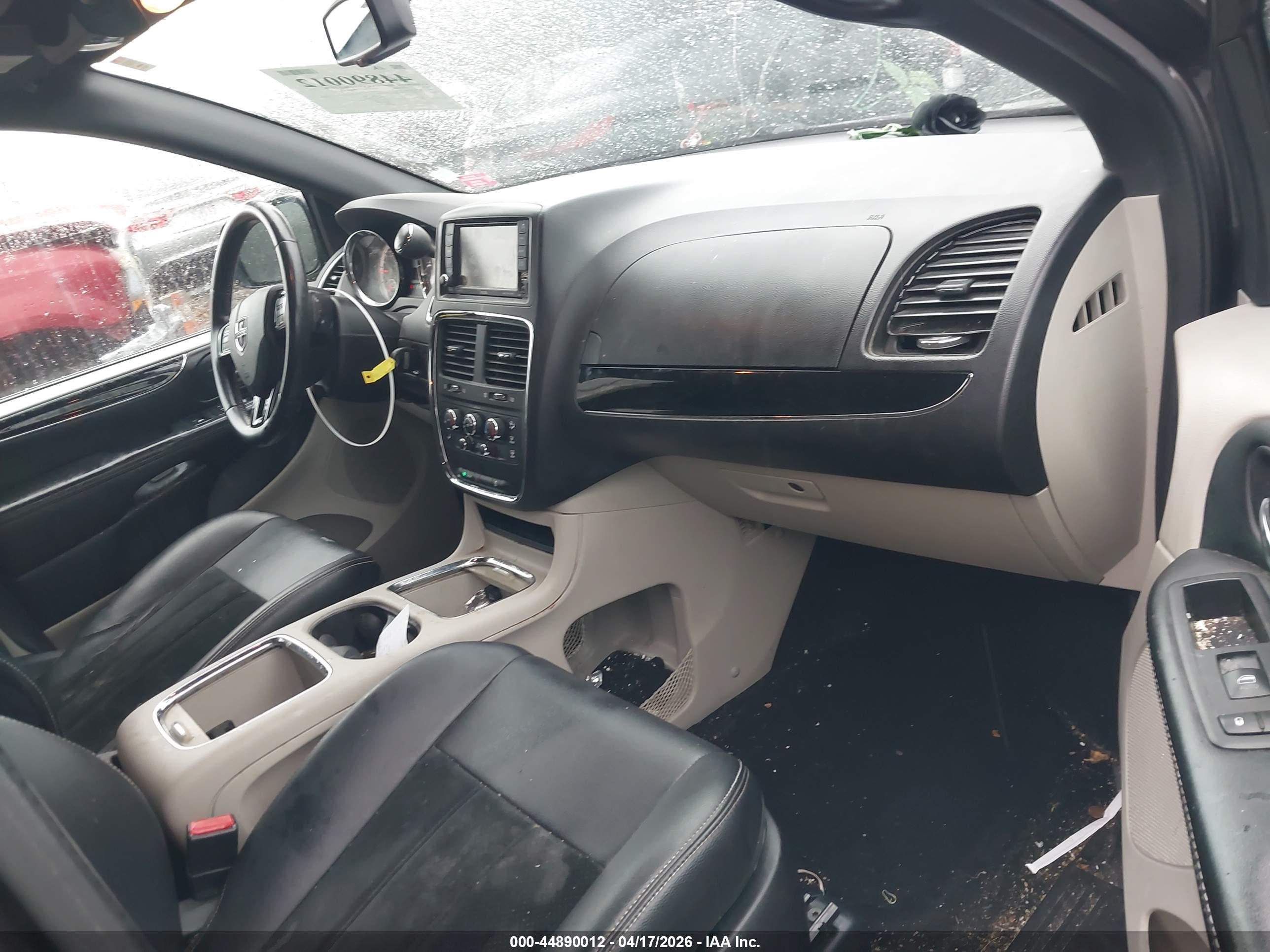 DODGE GRAND image 5
