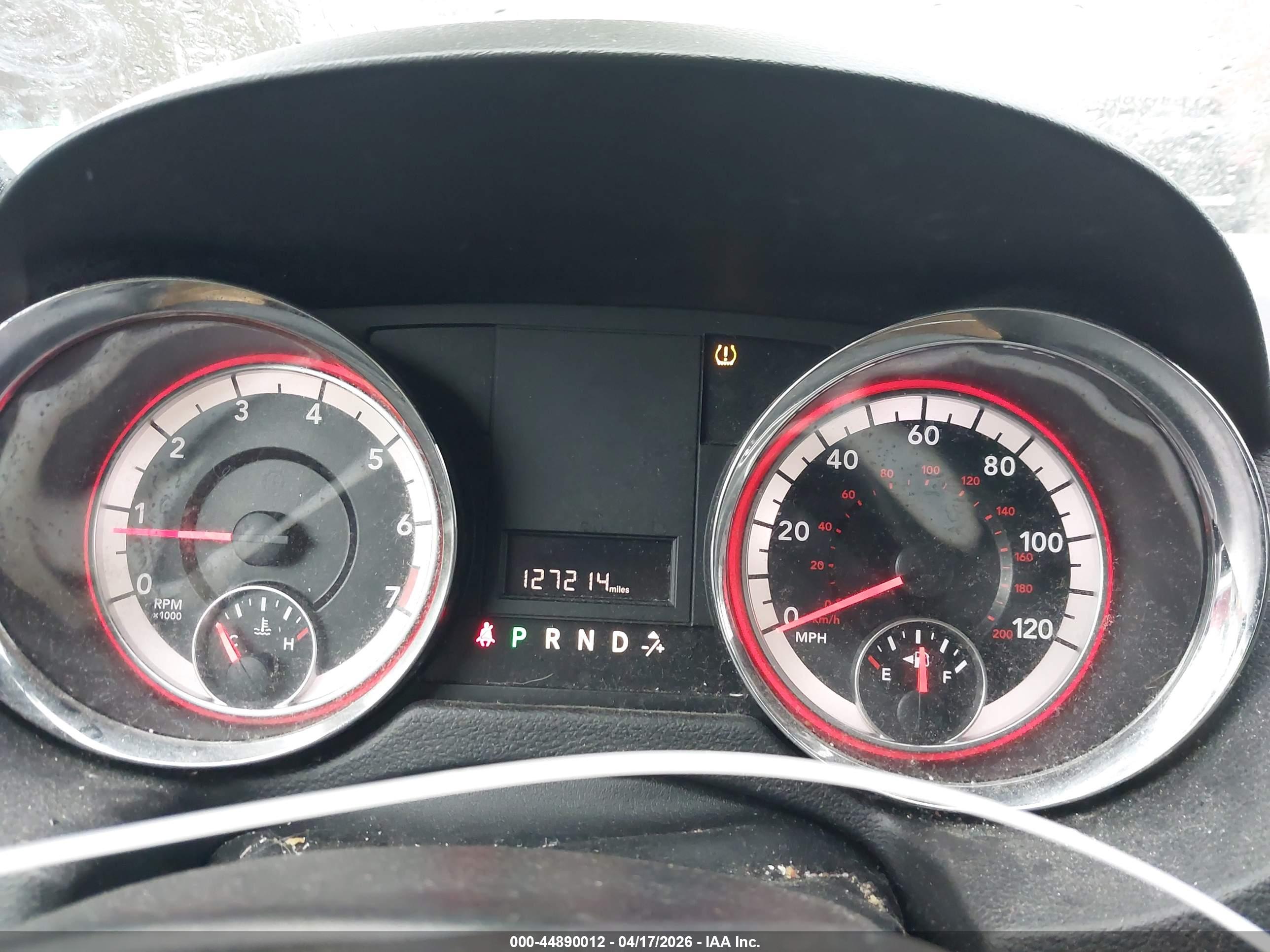 DODGE GRAND image 7