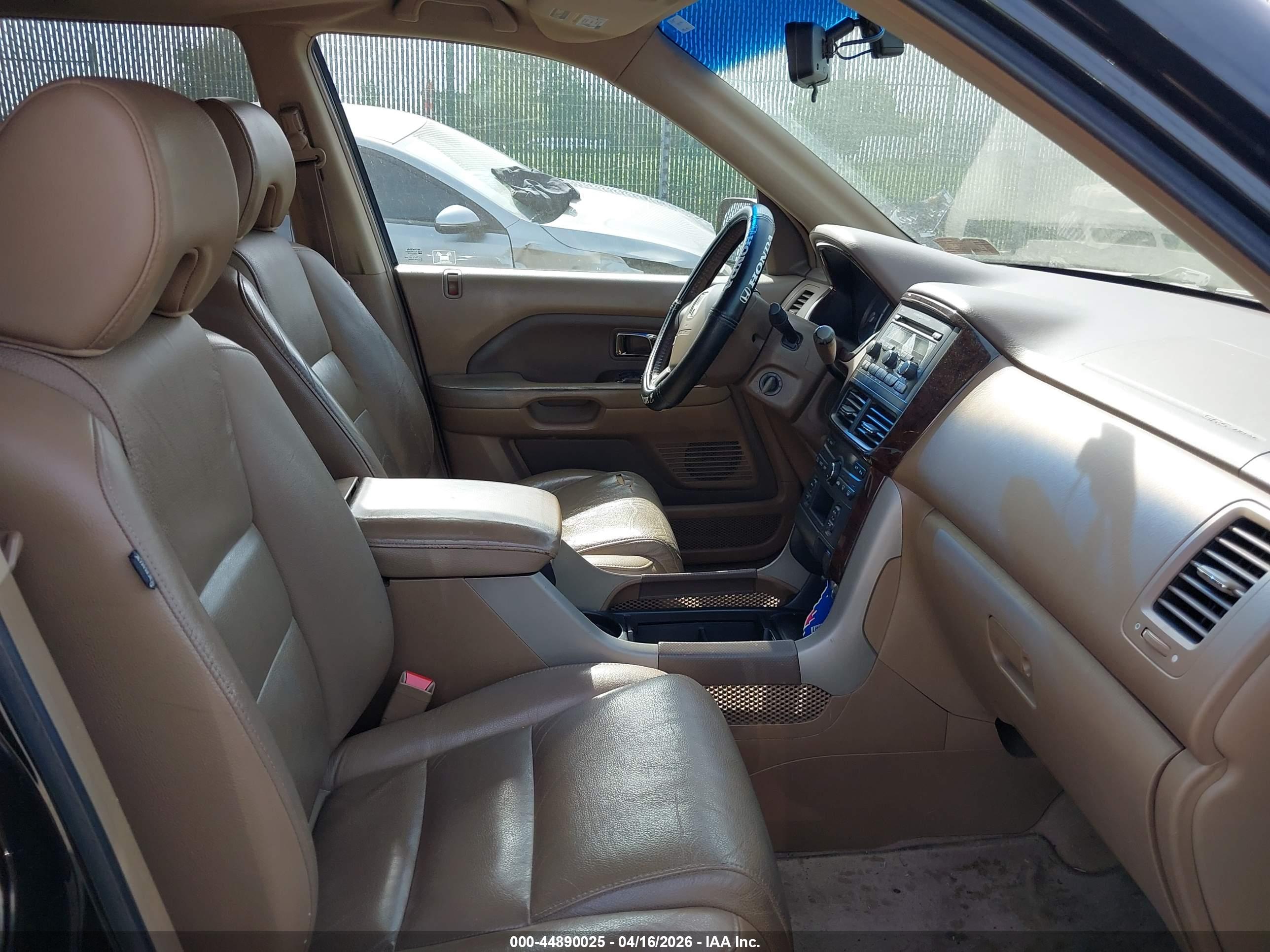 HONDA PILOT image 5