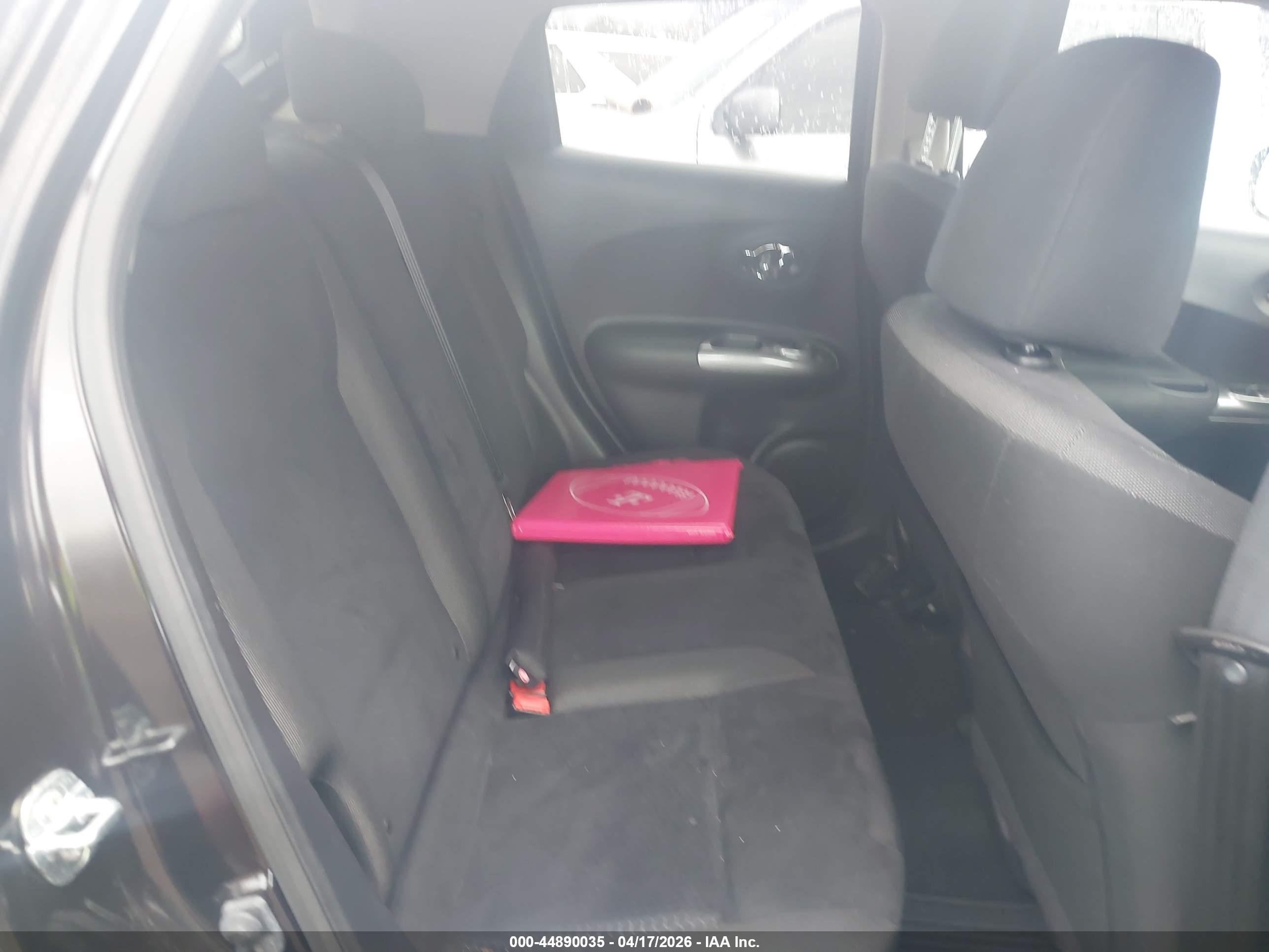 NISSAN JUKE image 8