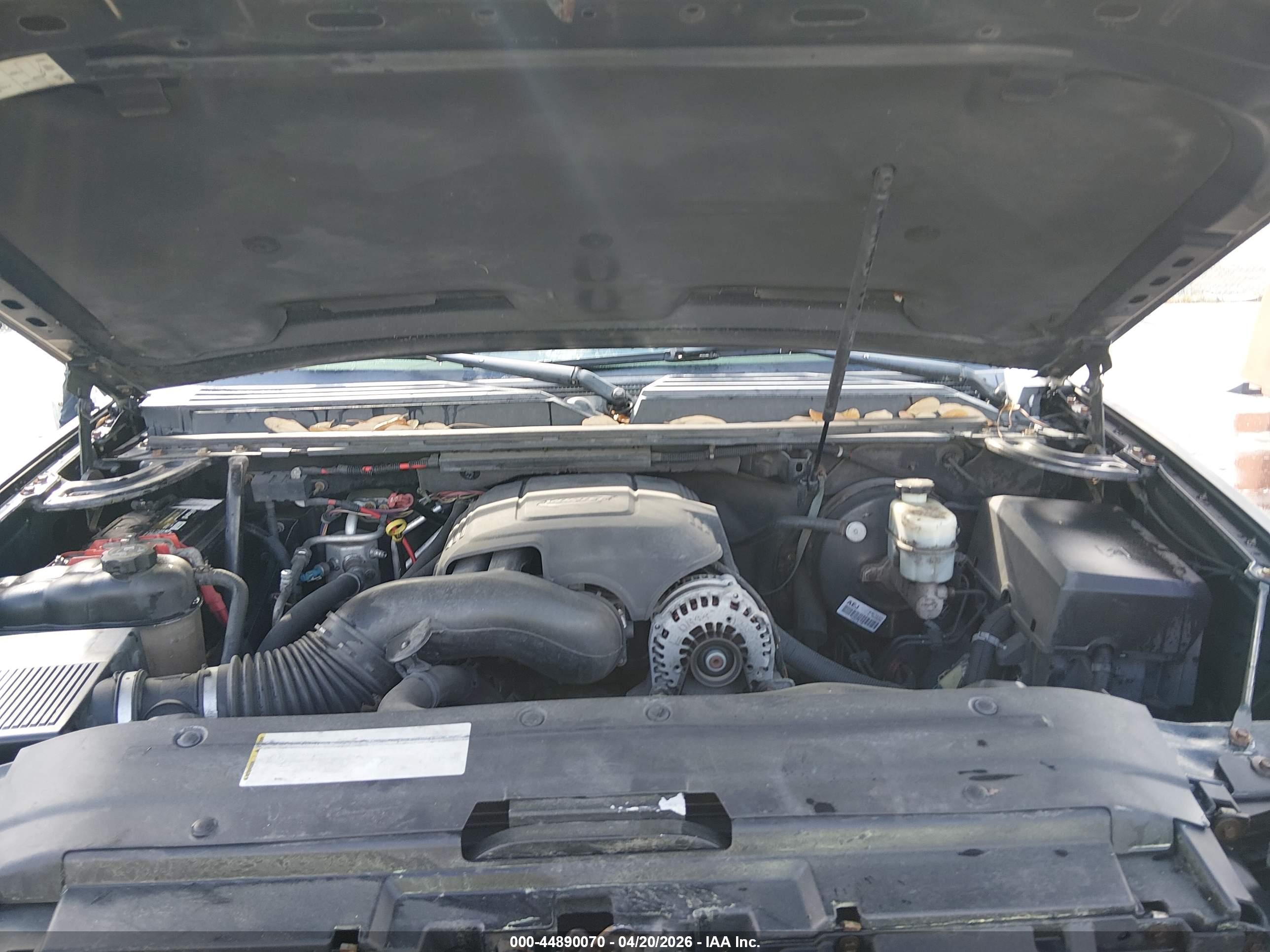 GMC YUKON image 10