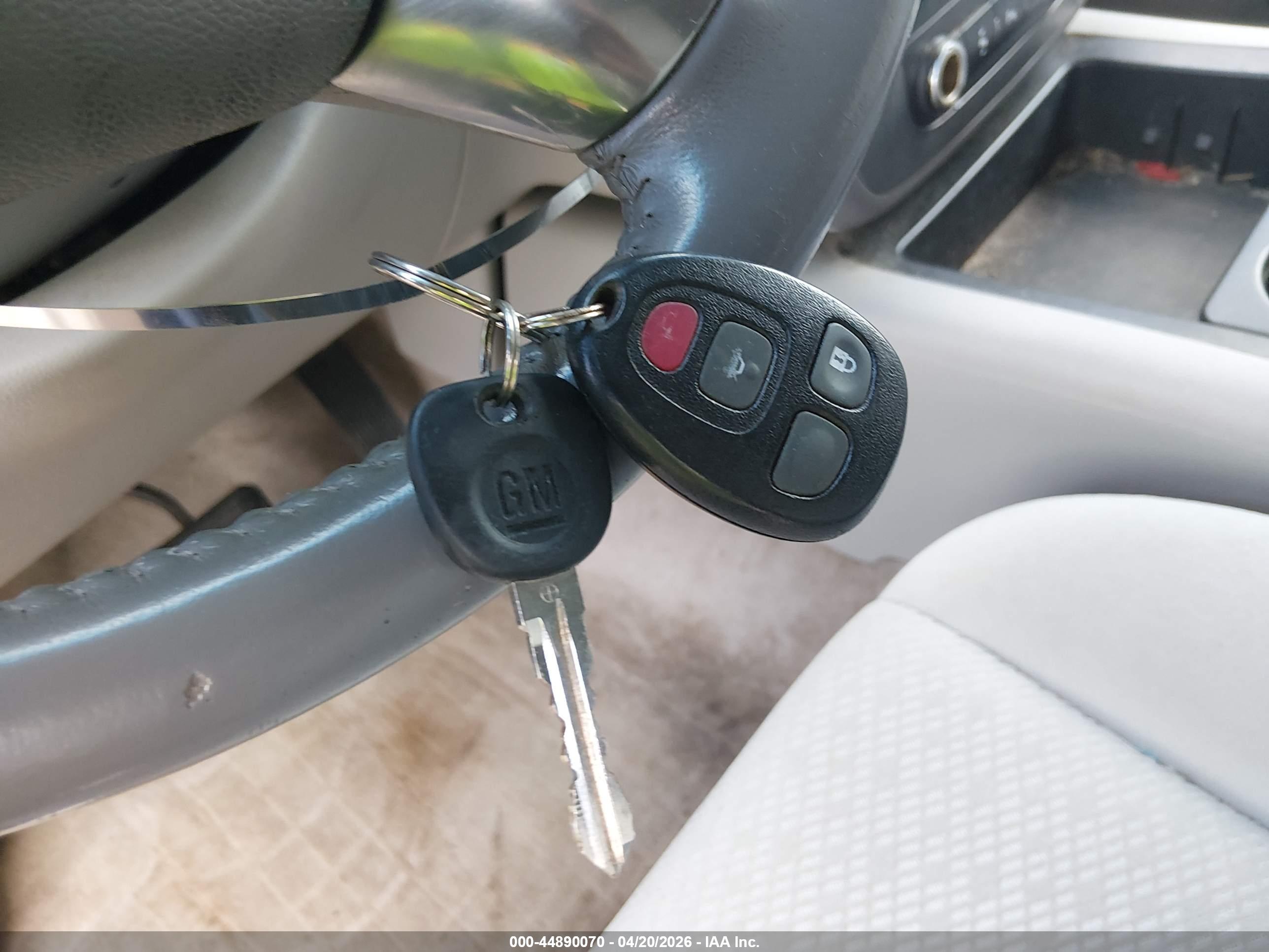 GMC YUKON image 11