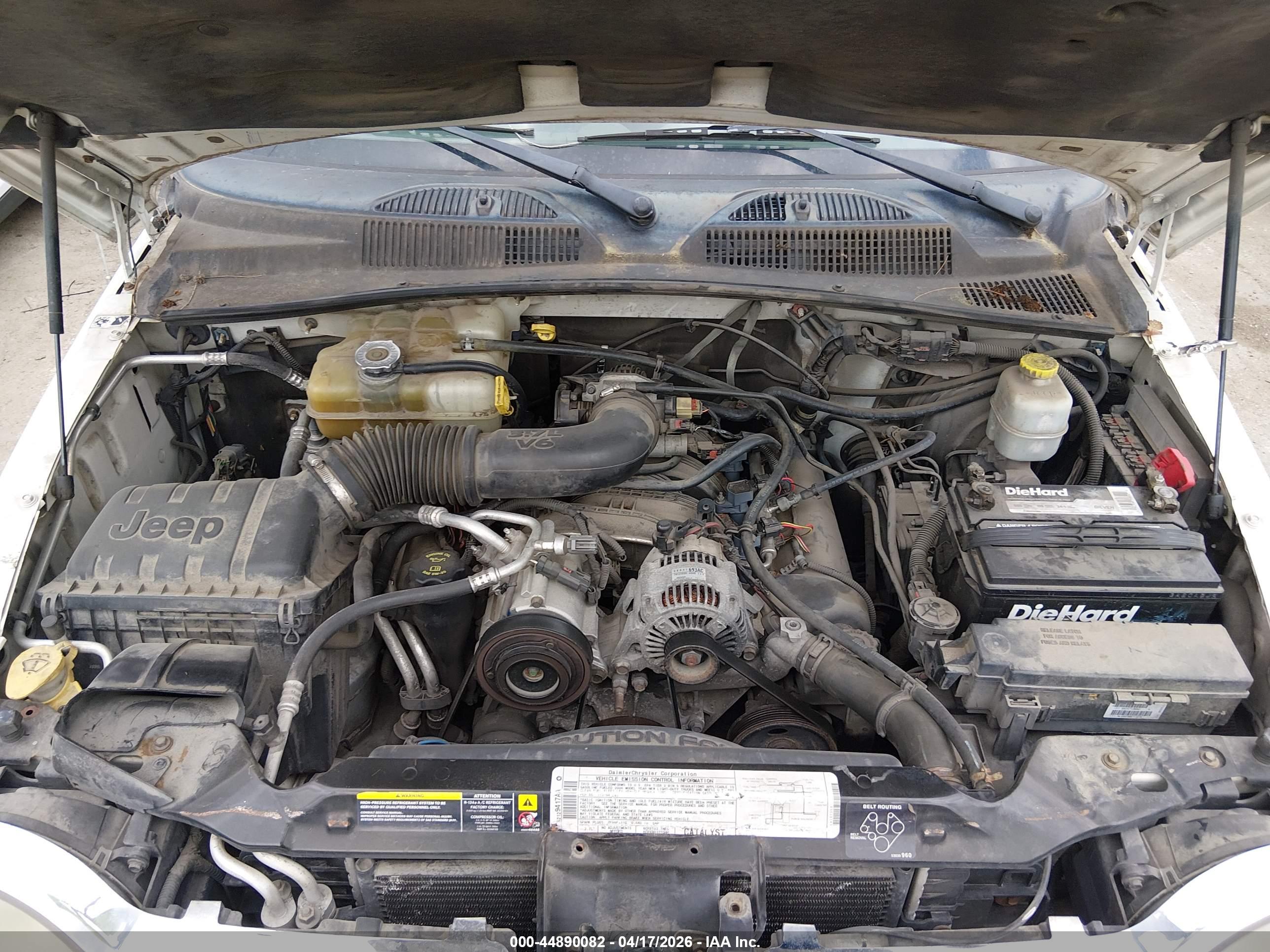 JEEP LIBERTY image 10