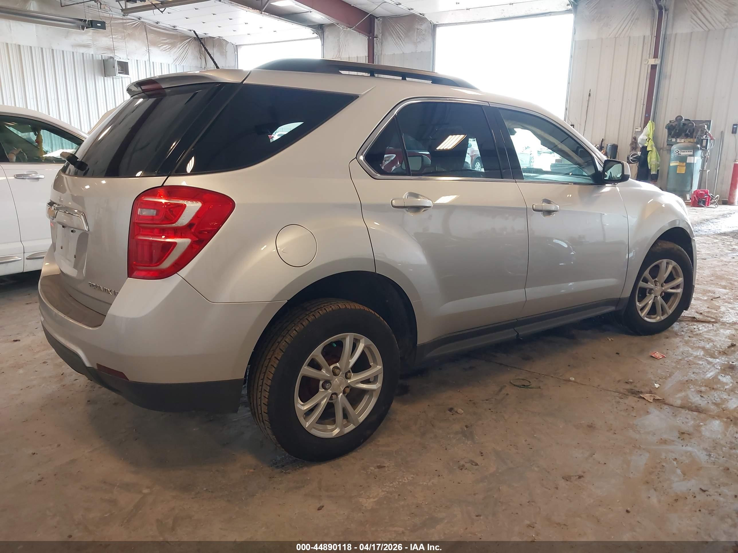 CHEVROLET EQUINOX image 4