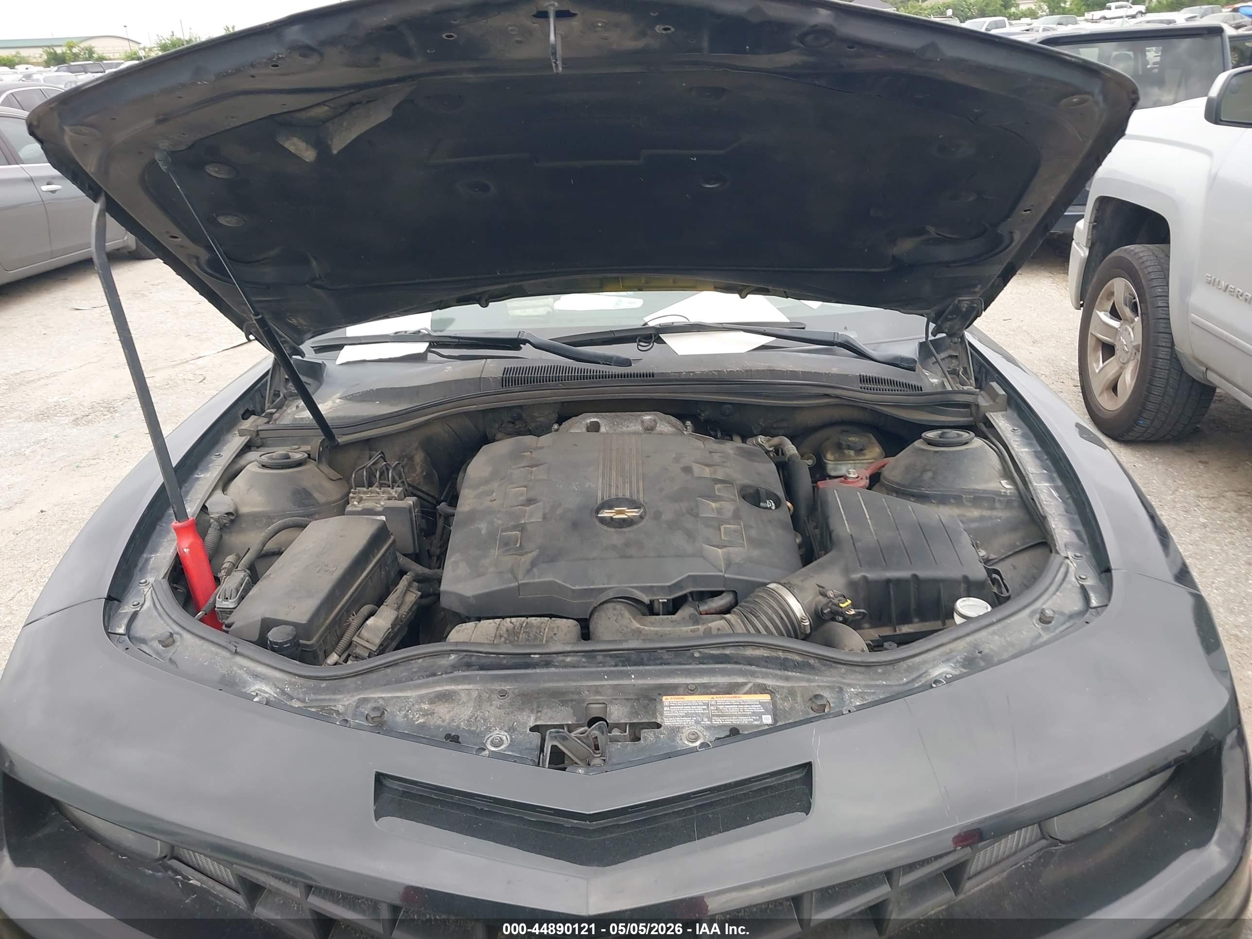 CHEVROLET CAMARO image 10