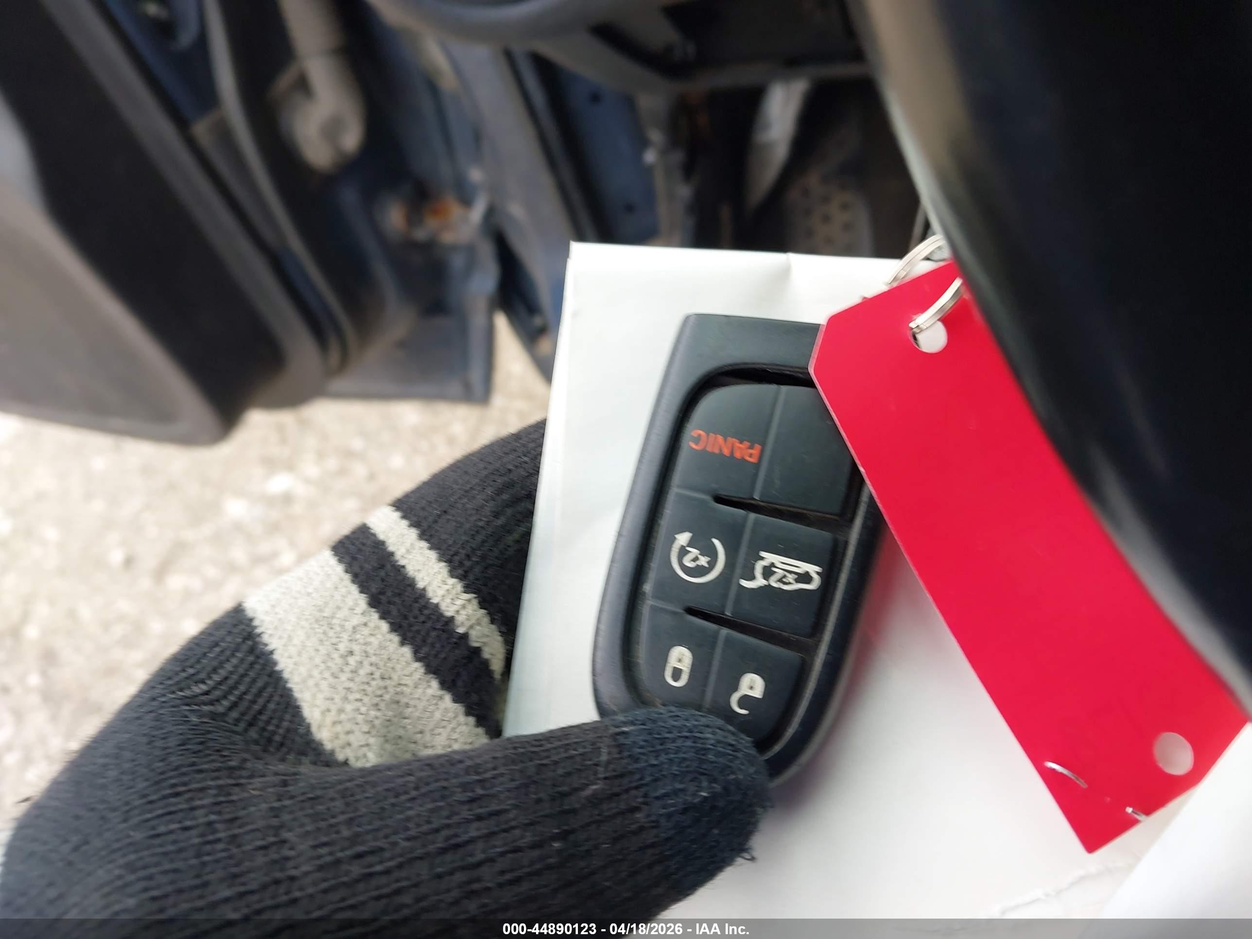 JEEP CHEROKEE image 11