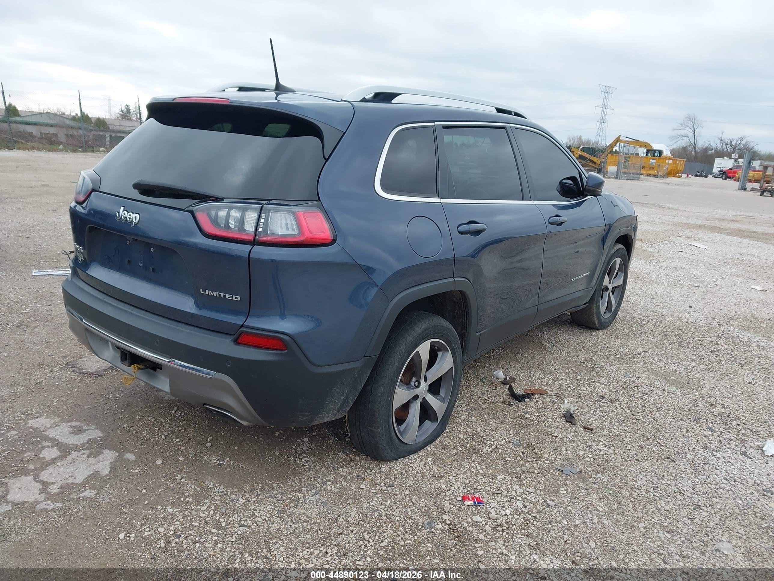 JEEP CHEROKEE image 4