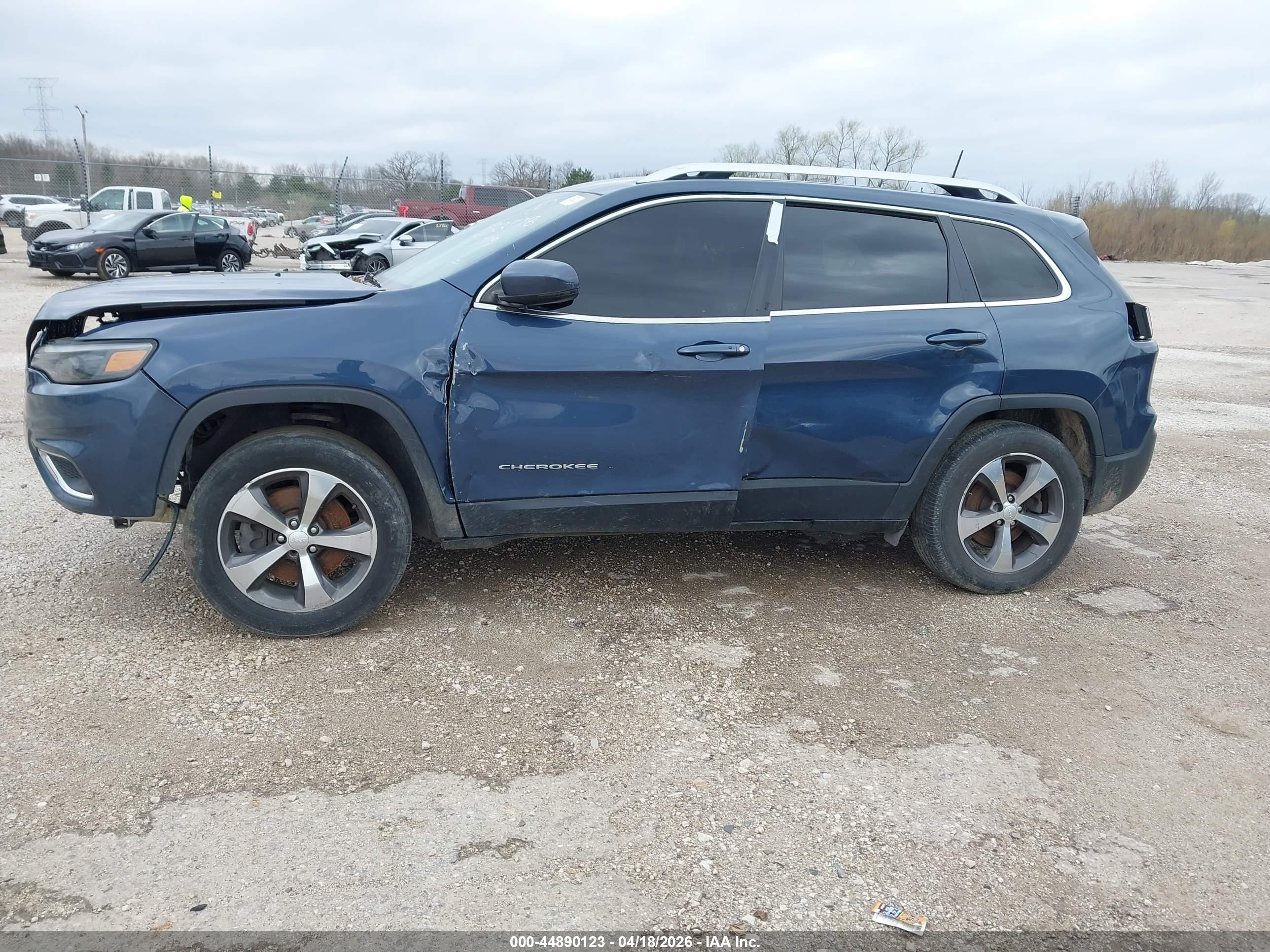 JEEP CHEROKEE image 6