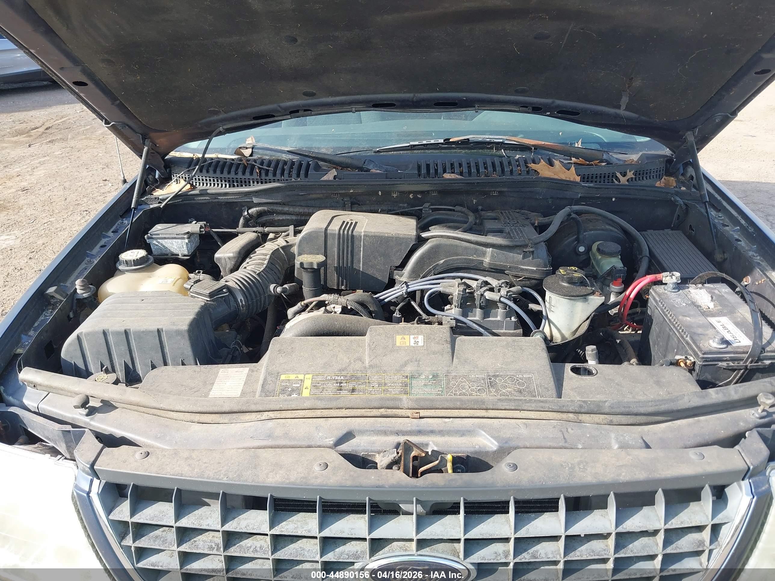 FORD EXPLORER image 10