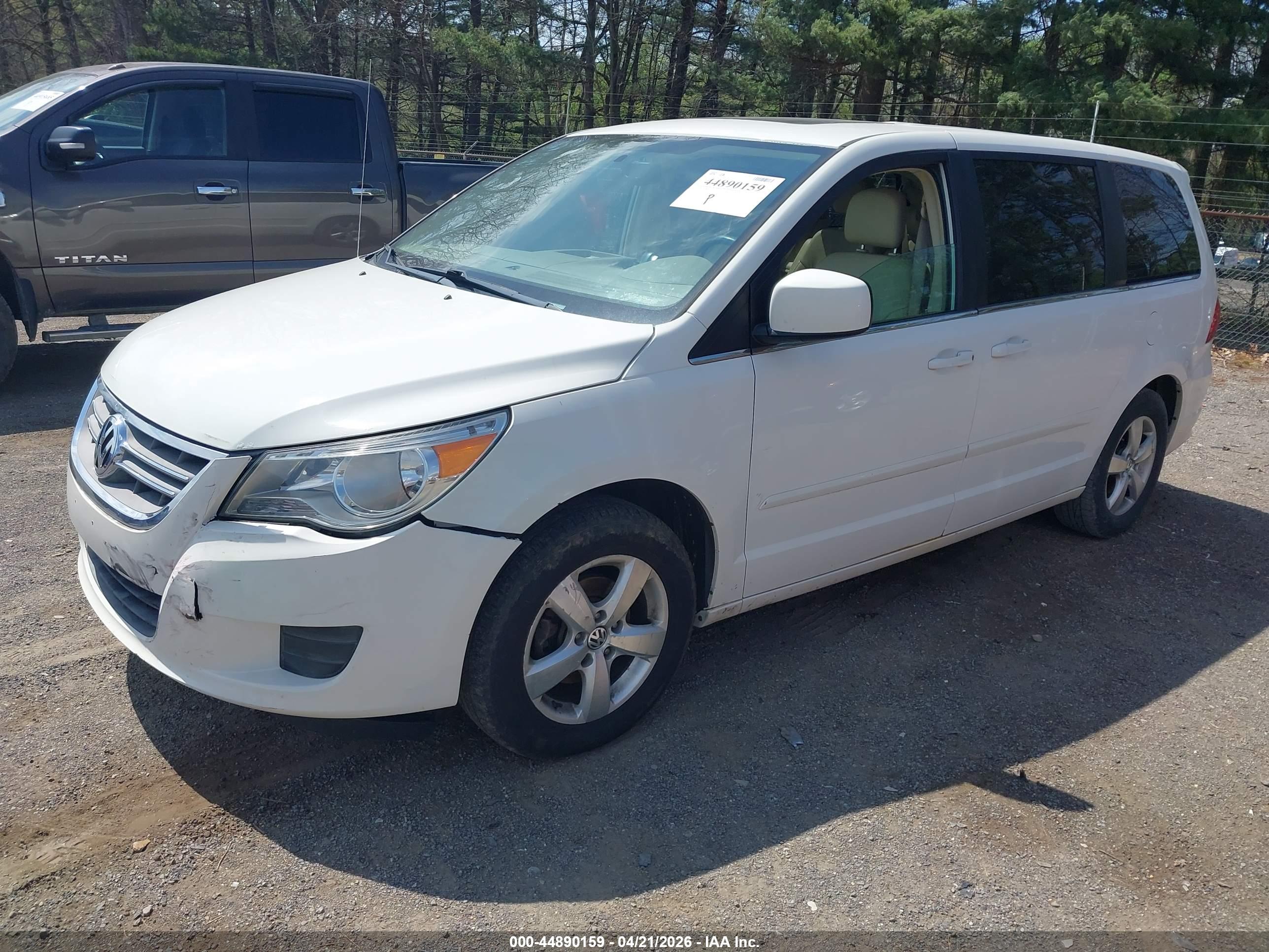 VOLKSWAGEN ROUTAN image 2