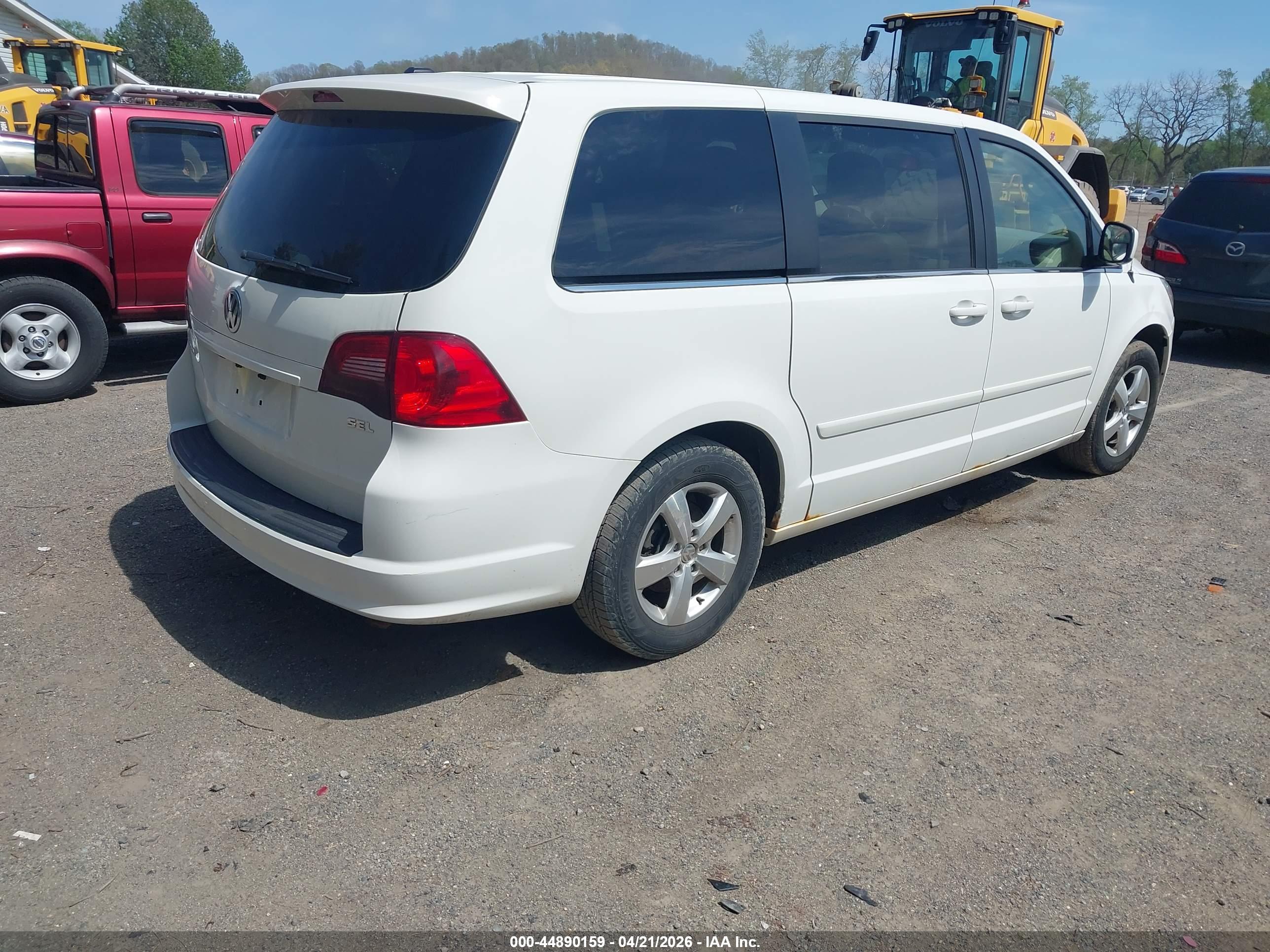 VOLKSWAGEN ROUTAN image 4