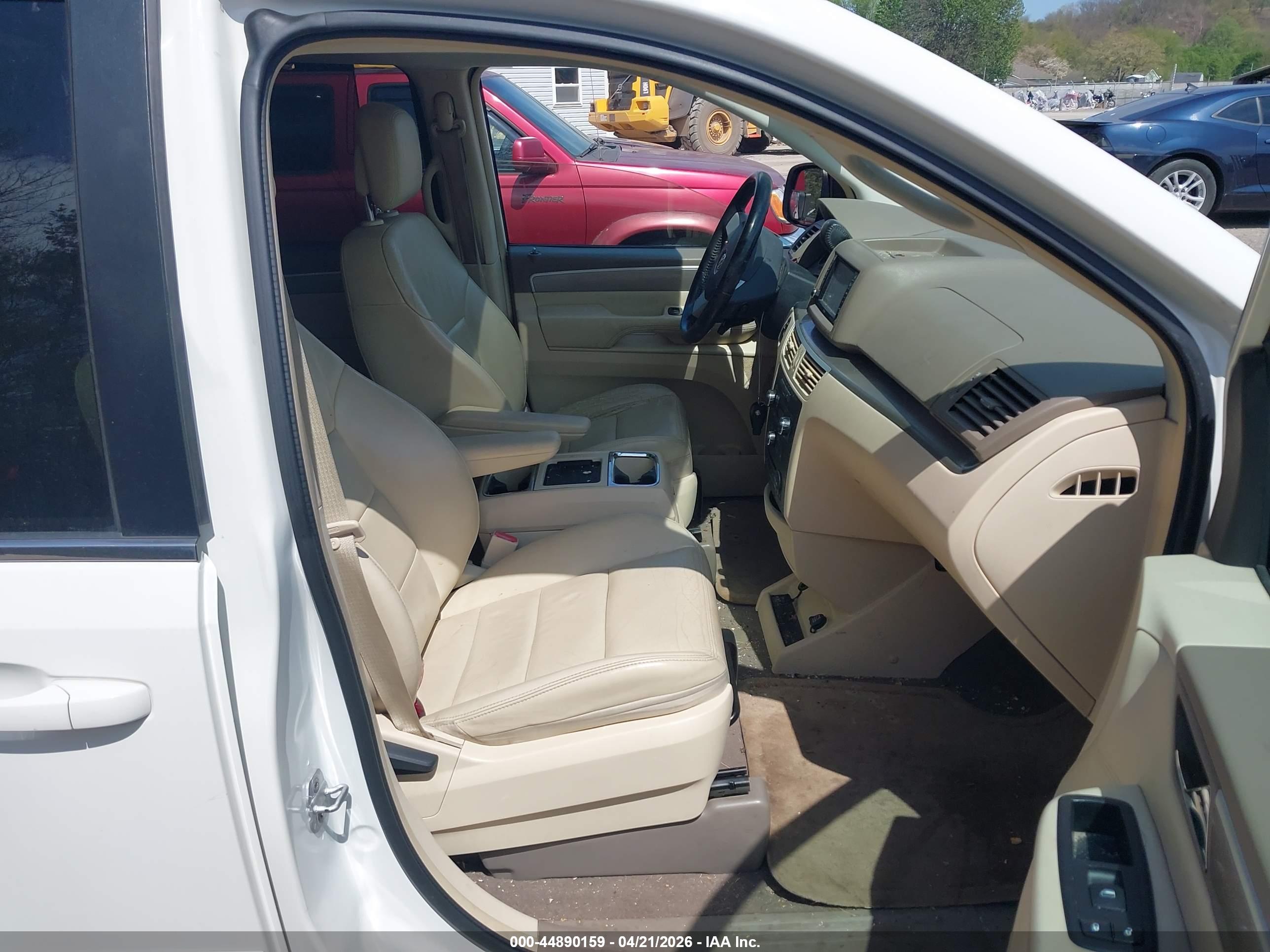 VOLKSWAGEN ROUTAN image 5