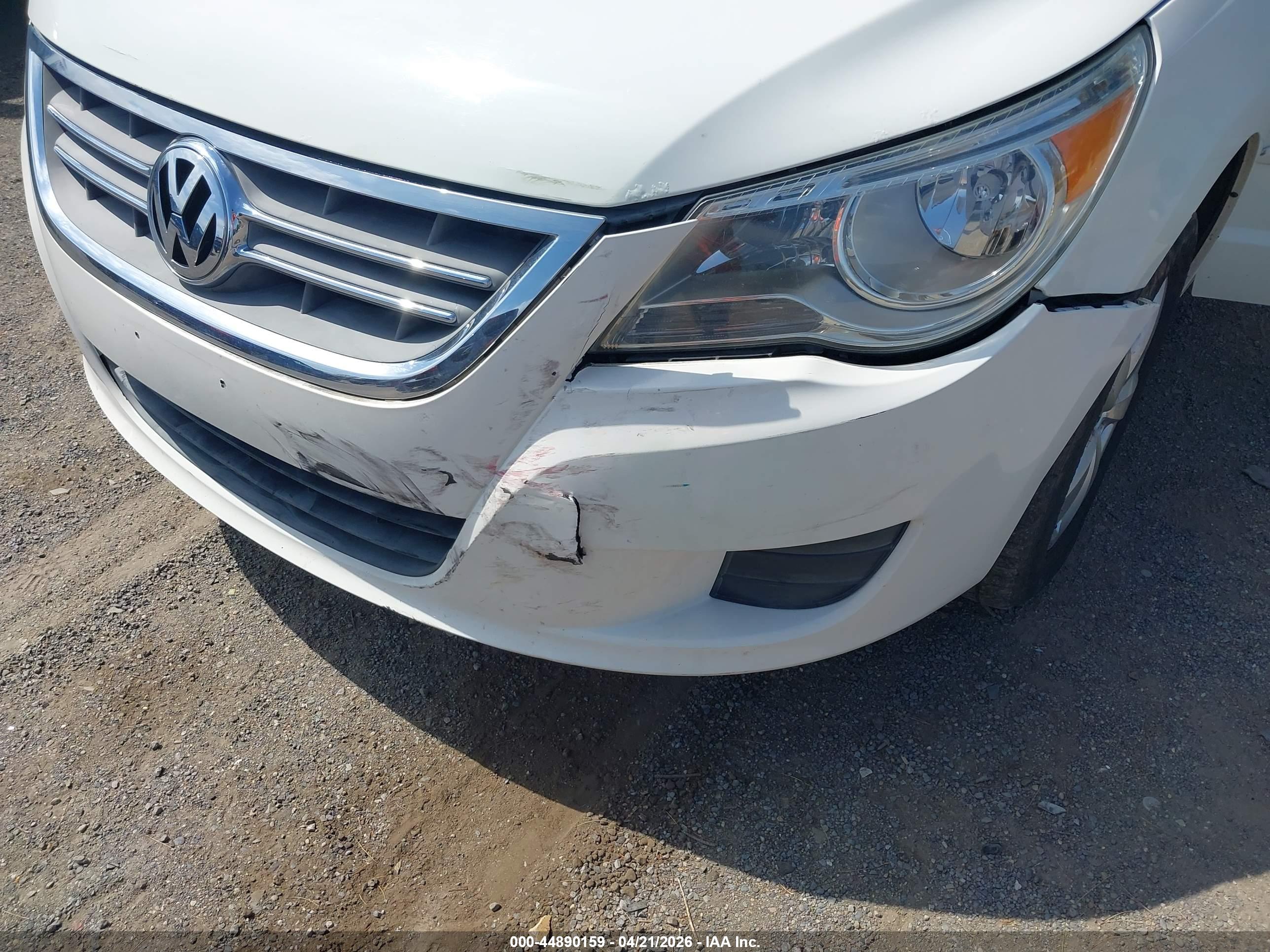VOLKSWAGEN ROUTAN image 6