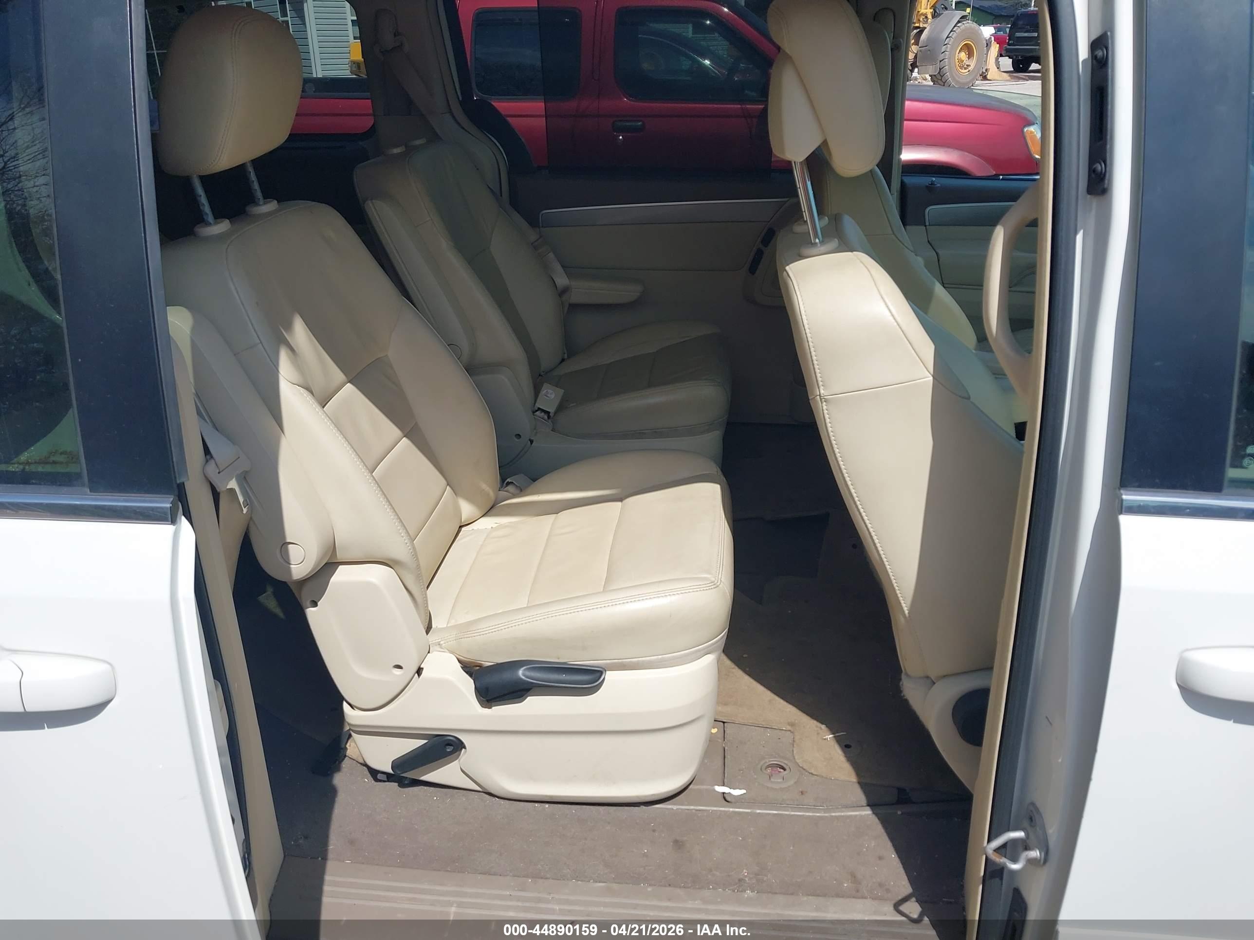 VOLKSWAGEN ROUTAN image 8