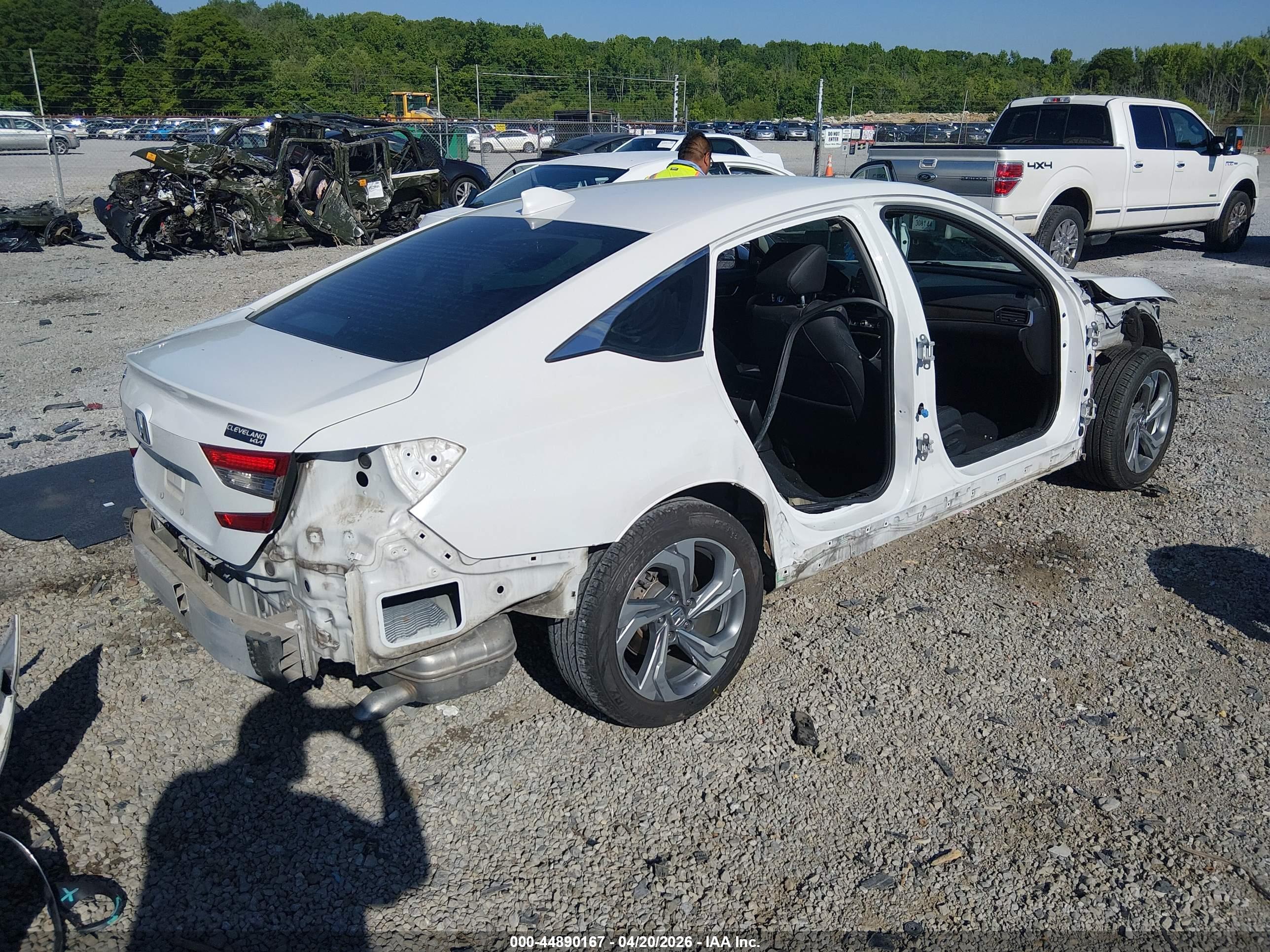 HONDA ACCORD image 4