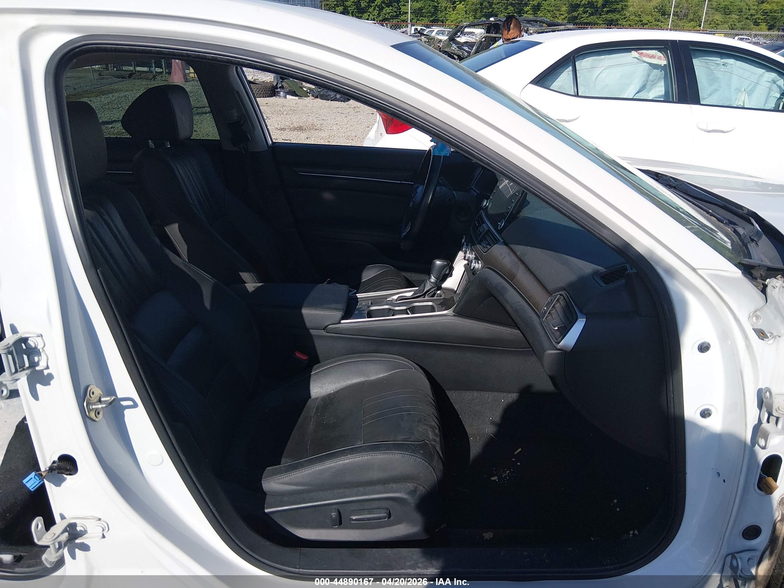 HONDA ACCORD image 5