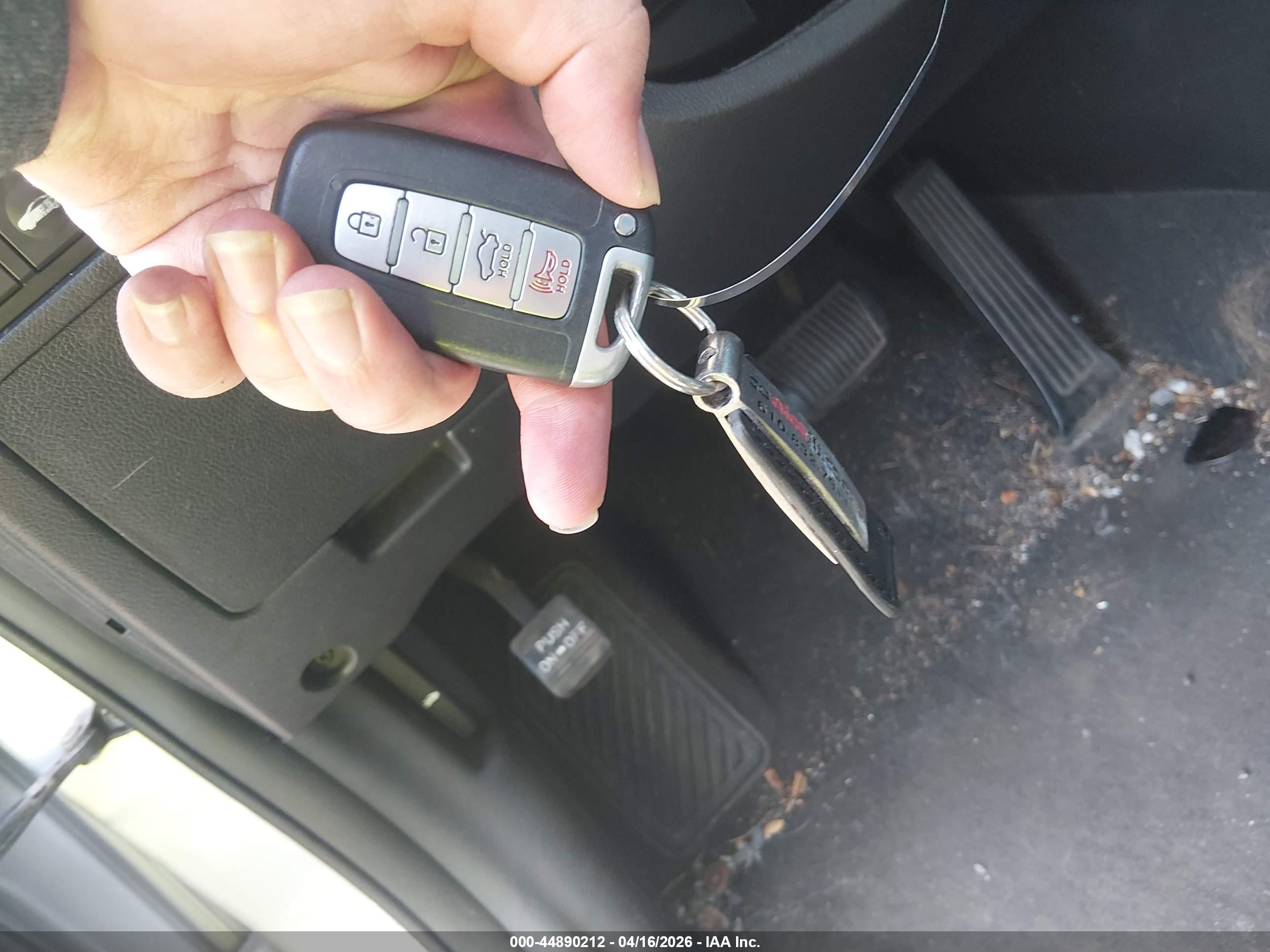 HYUNDAI SONATA image 11