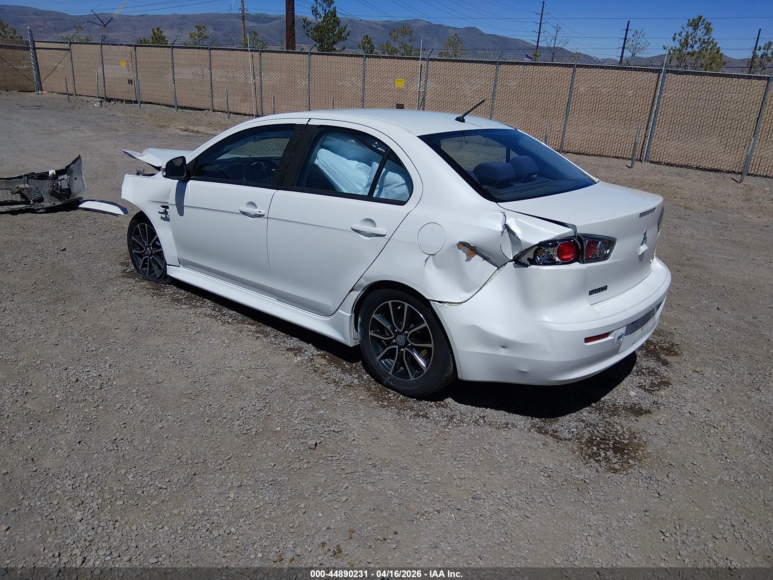 MITSUBISHI LANCER image 3