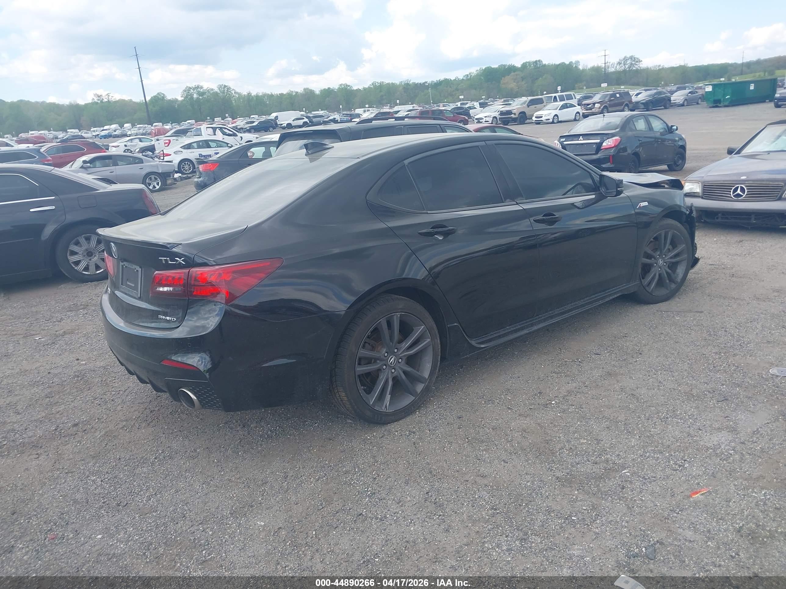 ACURA TLX image 4