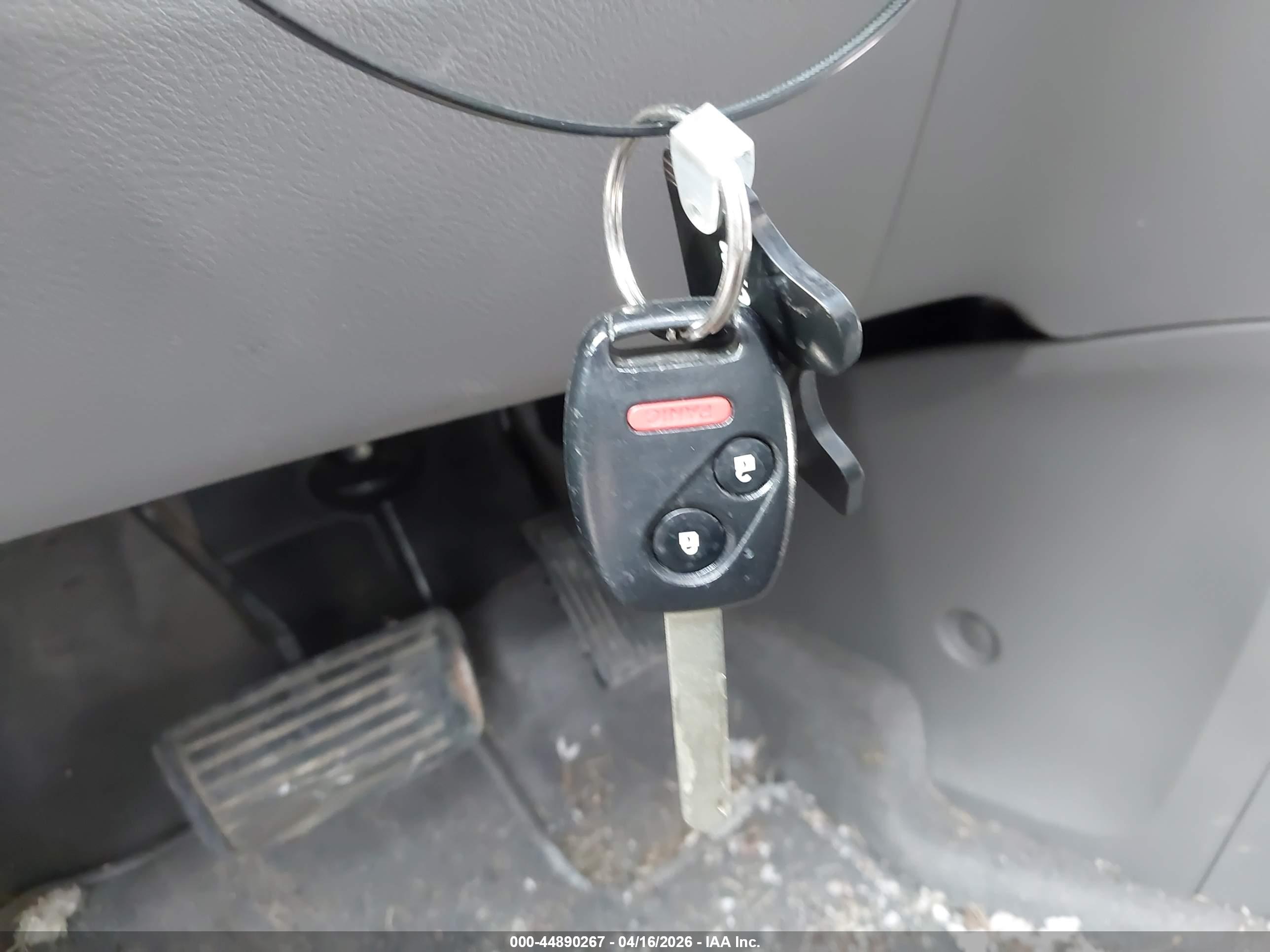 HONDA CR-V image 11