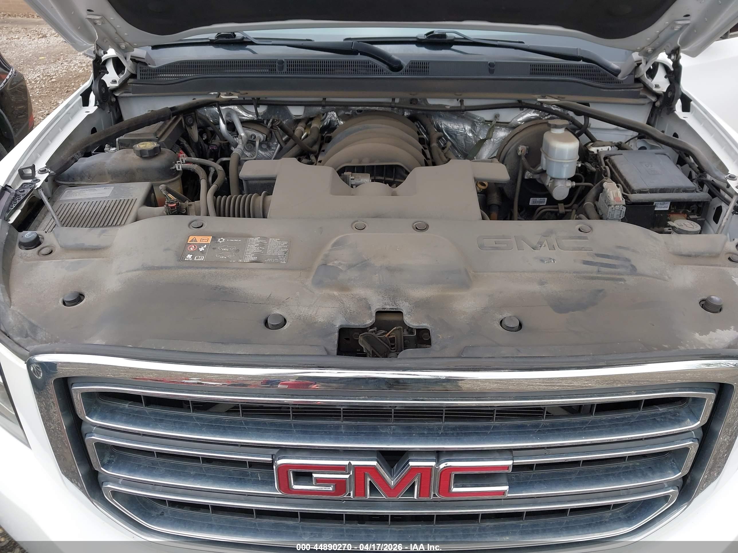 GMC YUKON image 10