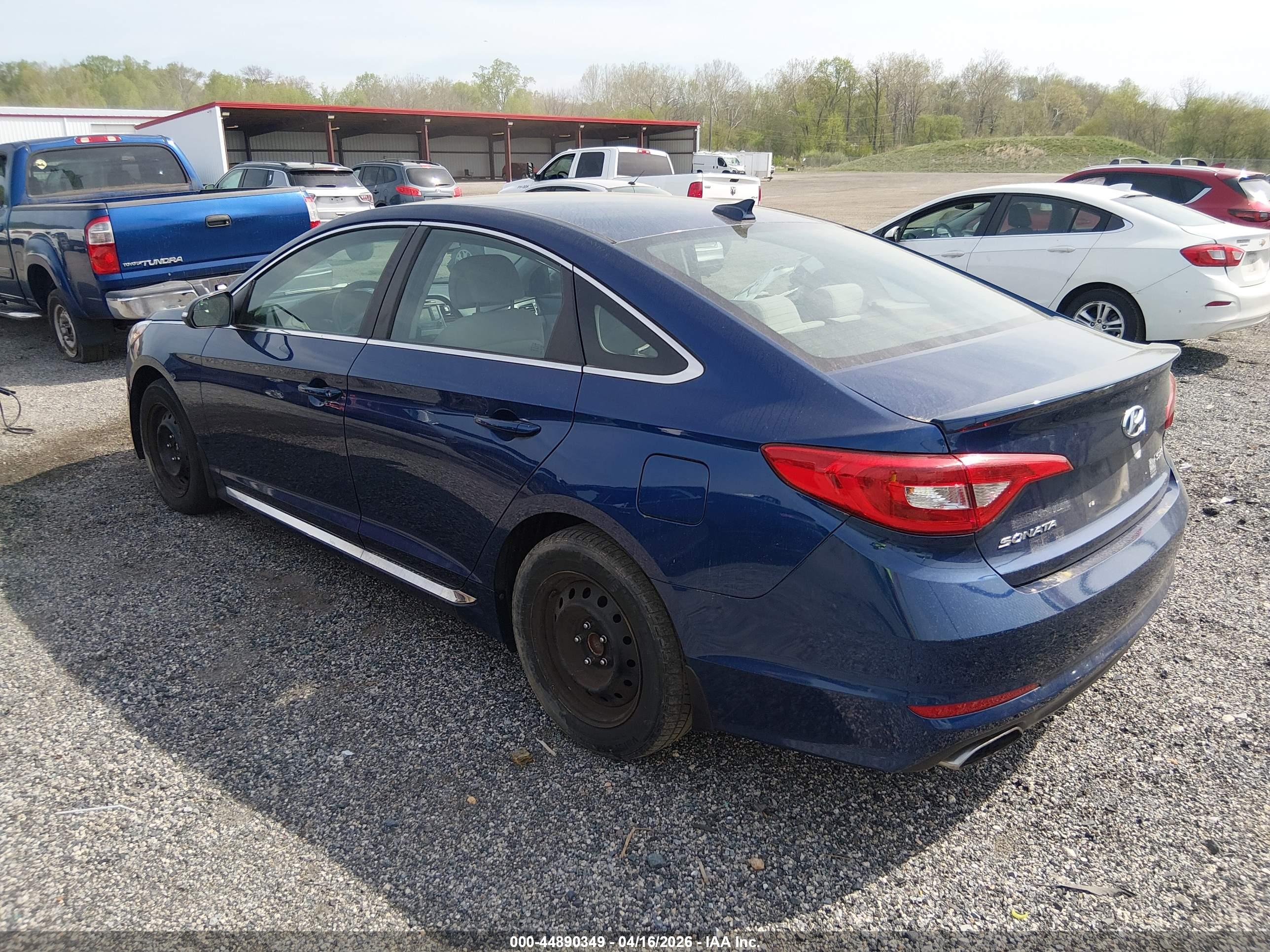 HYUNDAI SONATA image 3