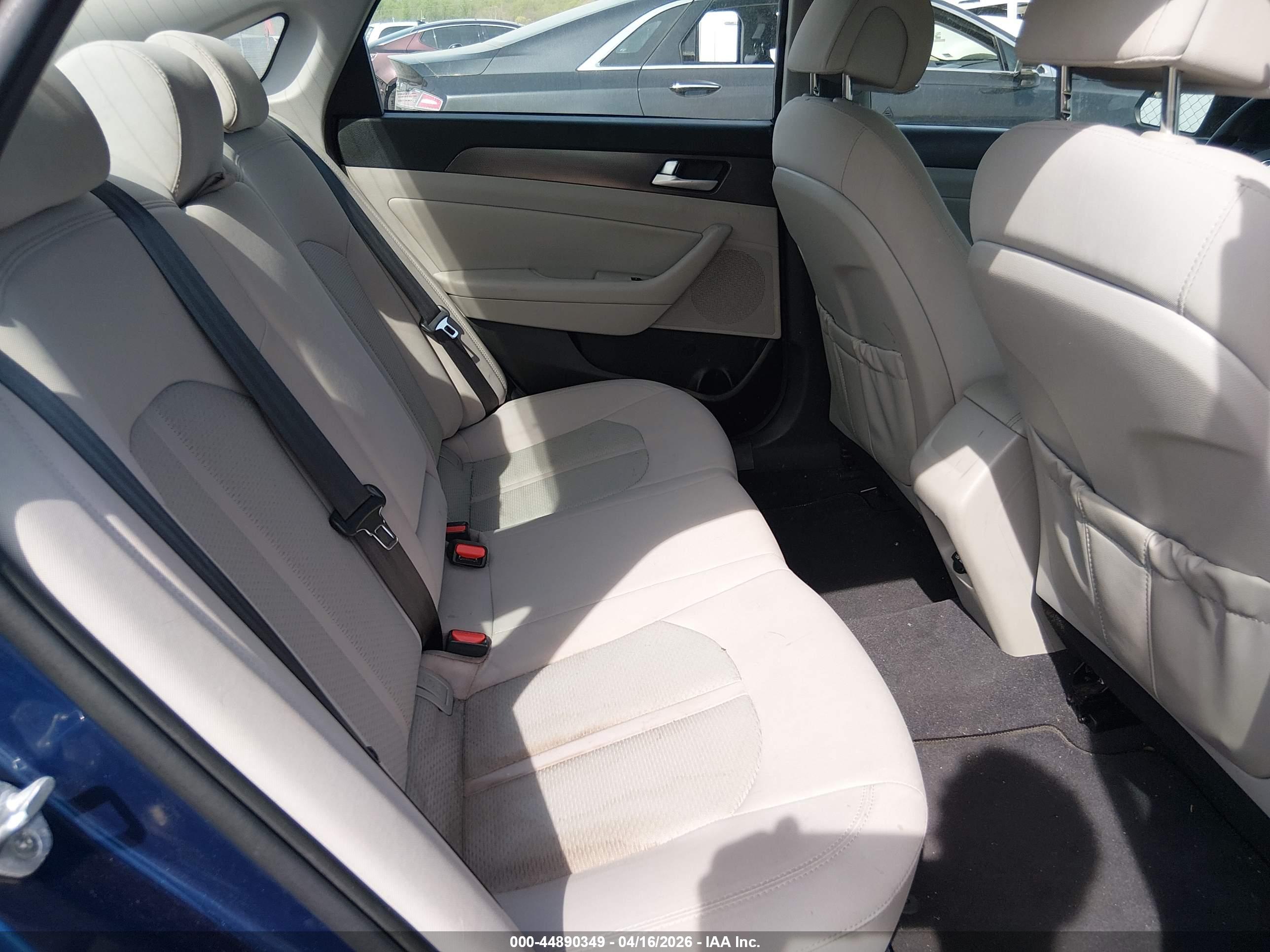 HYUNDAI SONATA image 8