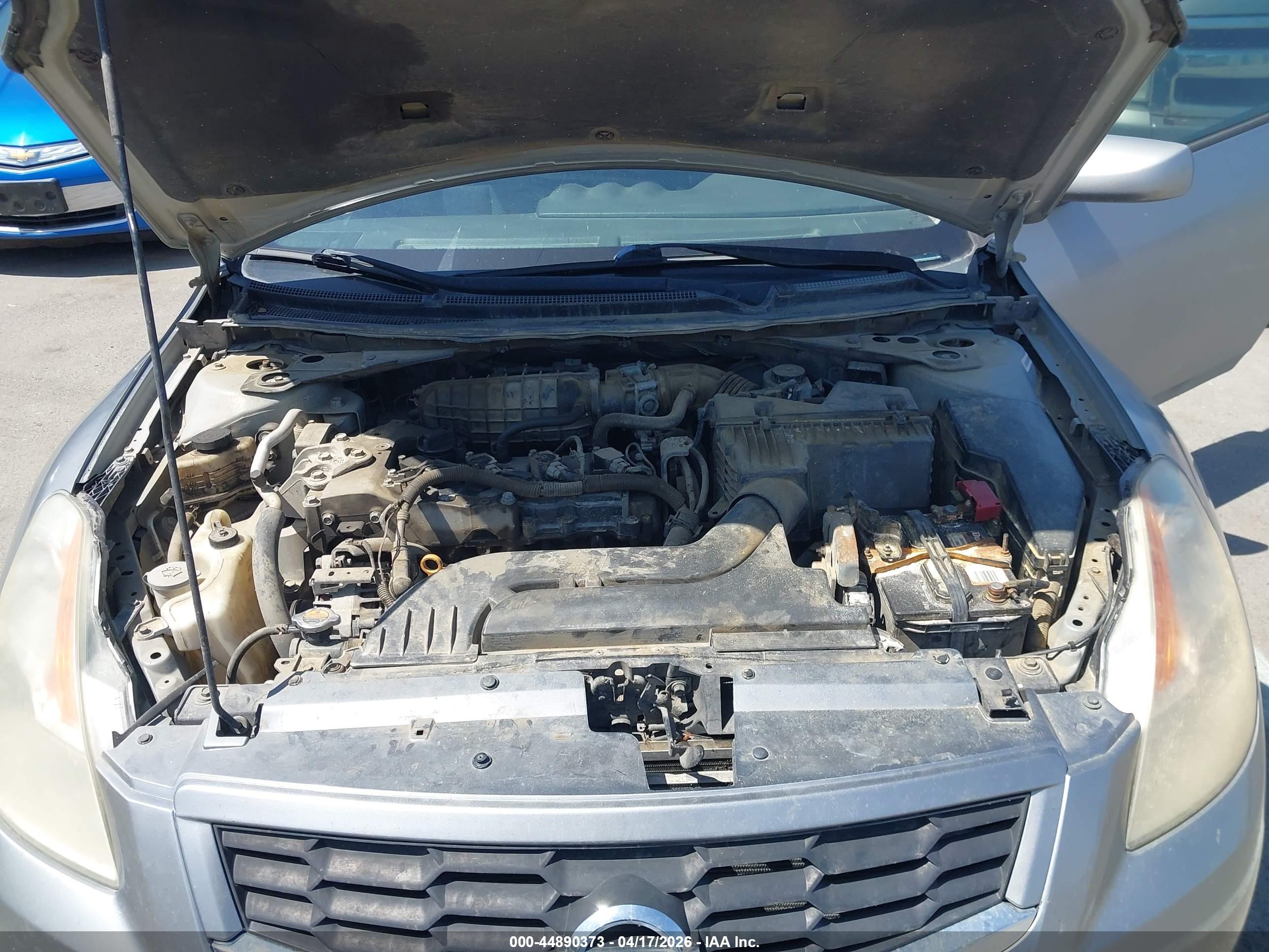 NISSAN ALTIMA image 10