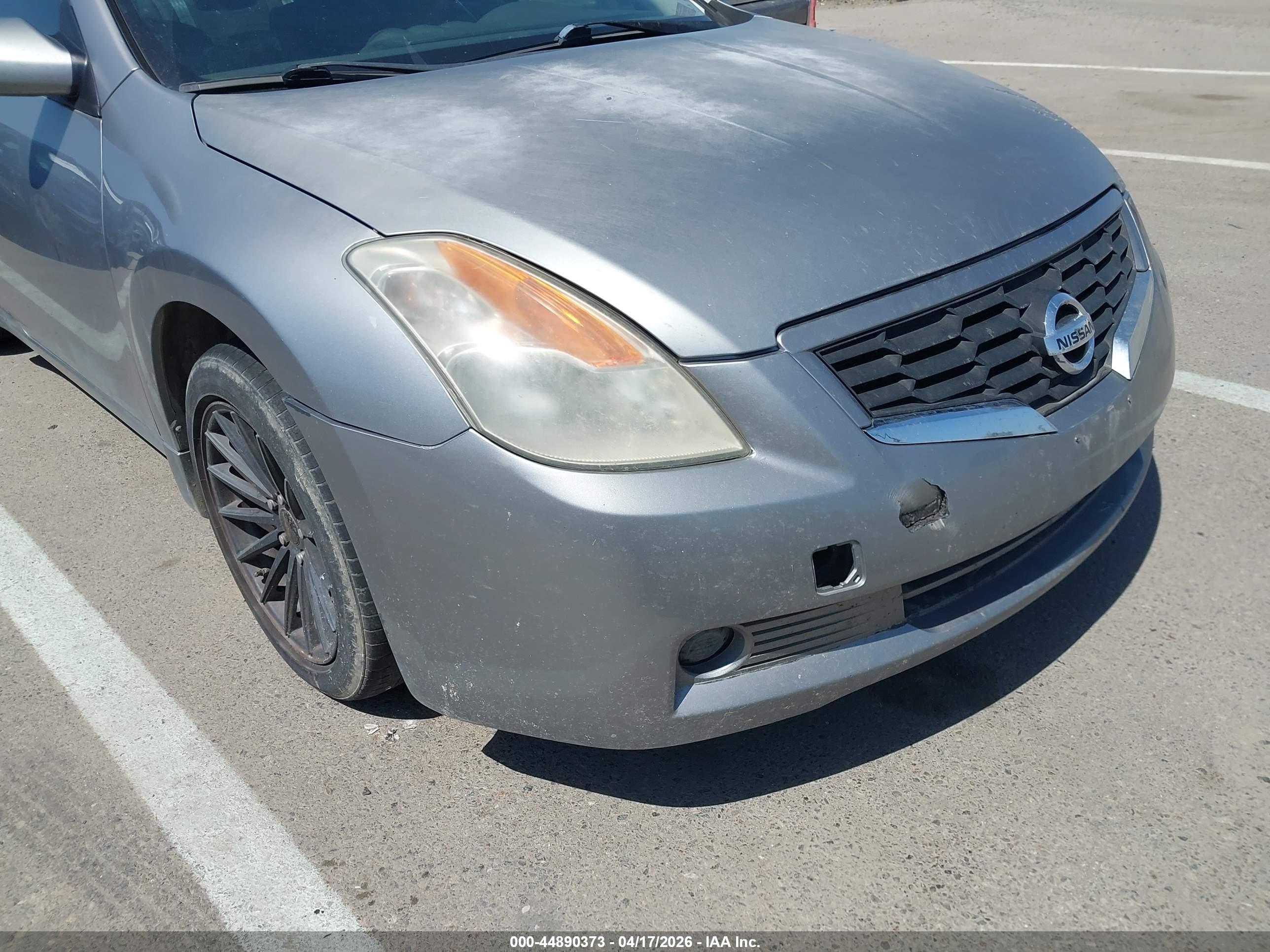 NISSAN ALTIMA image 6