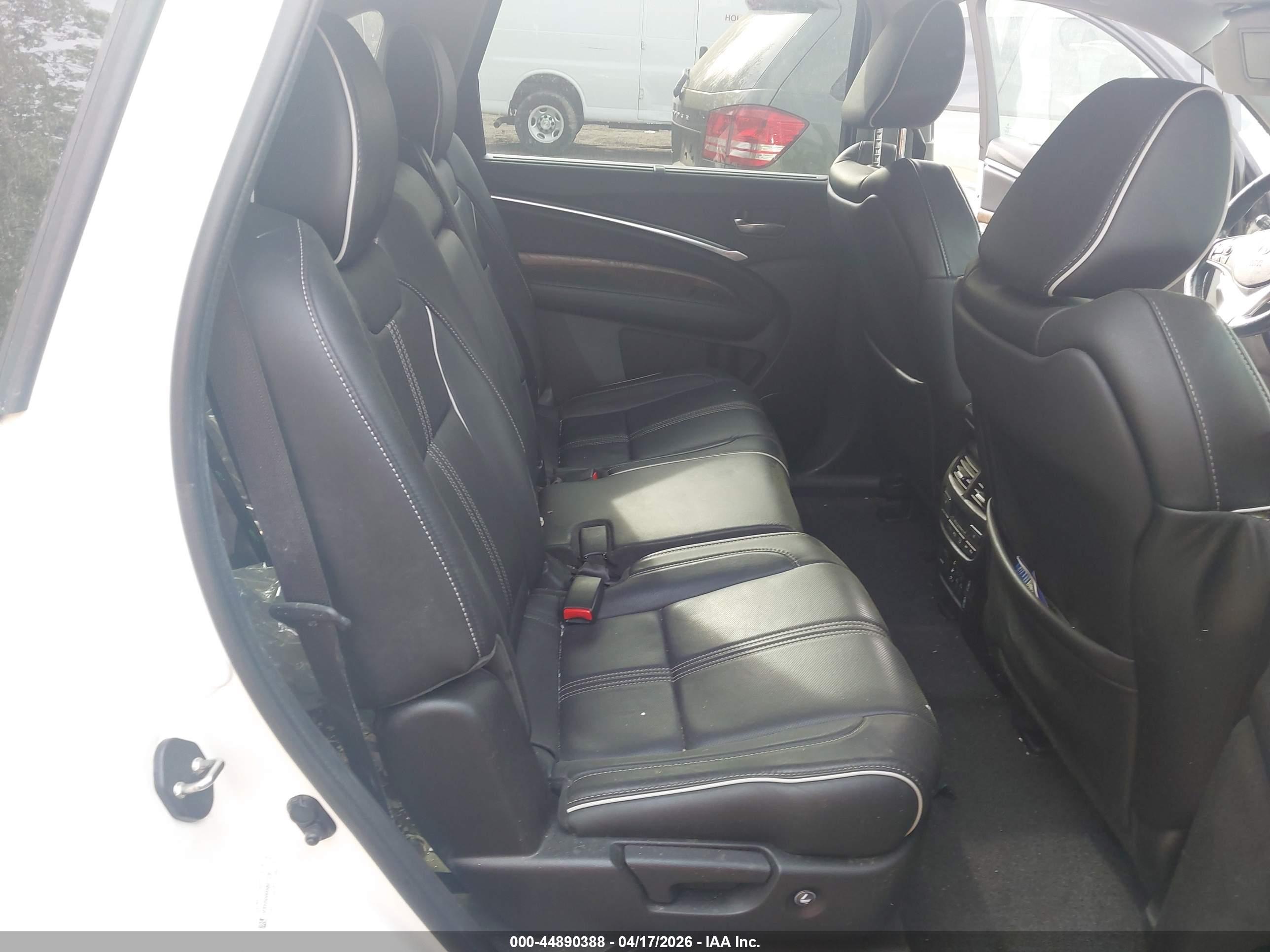 ACURA MDX image 8