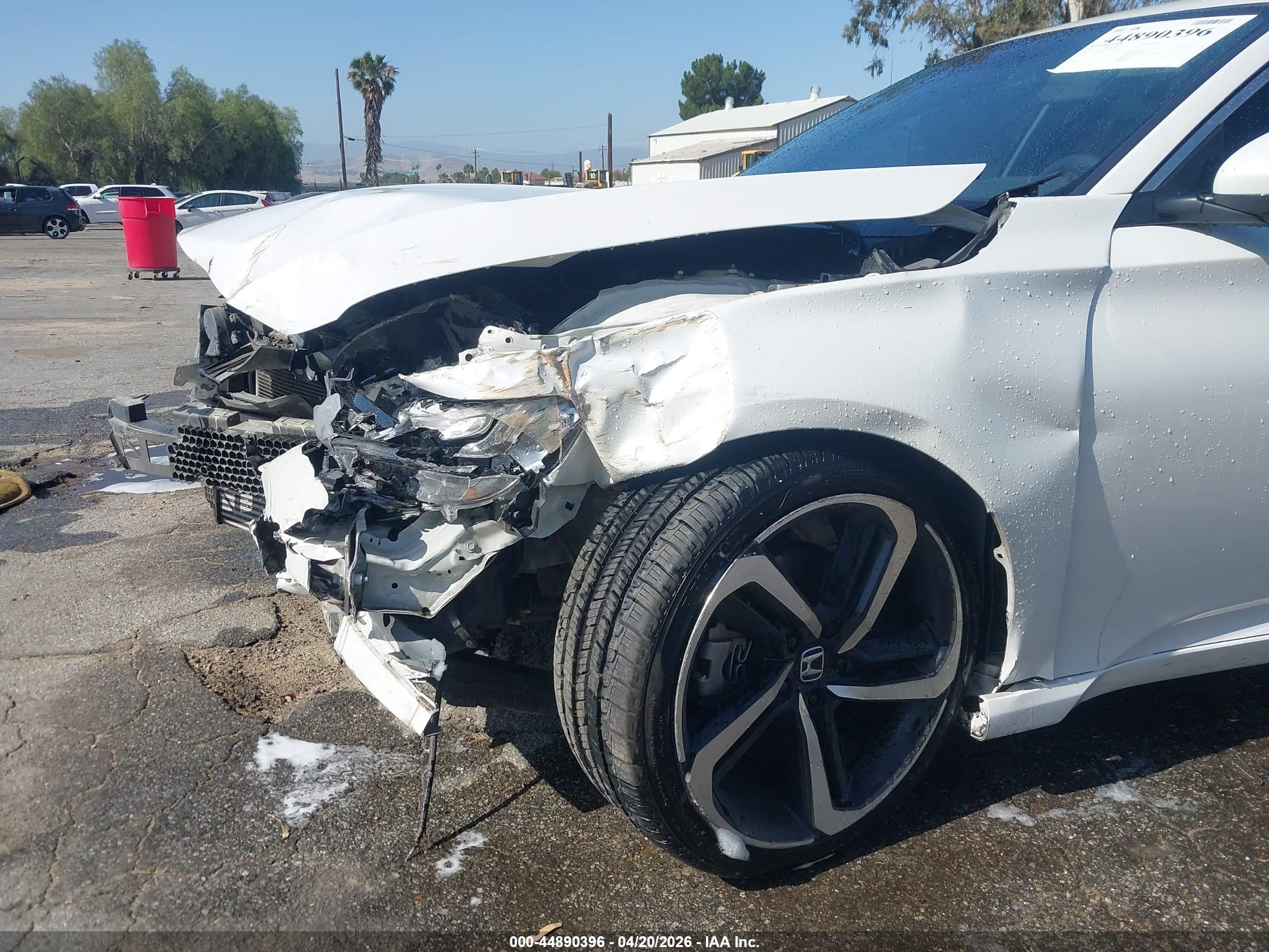 HONDA ACCORD image 6