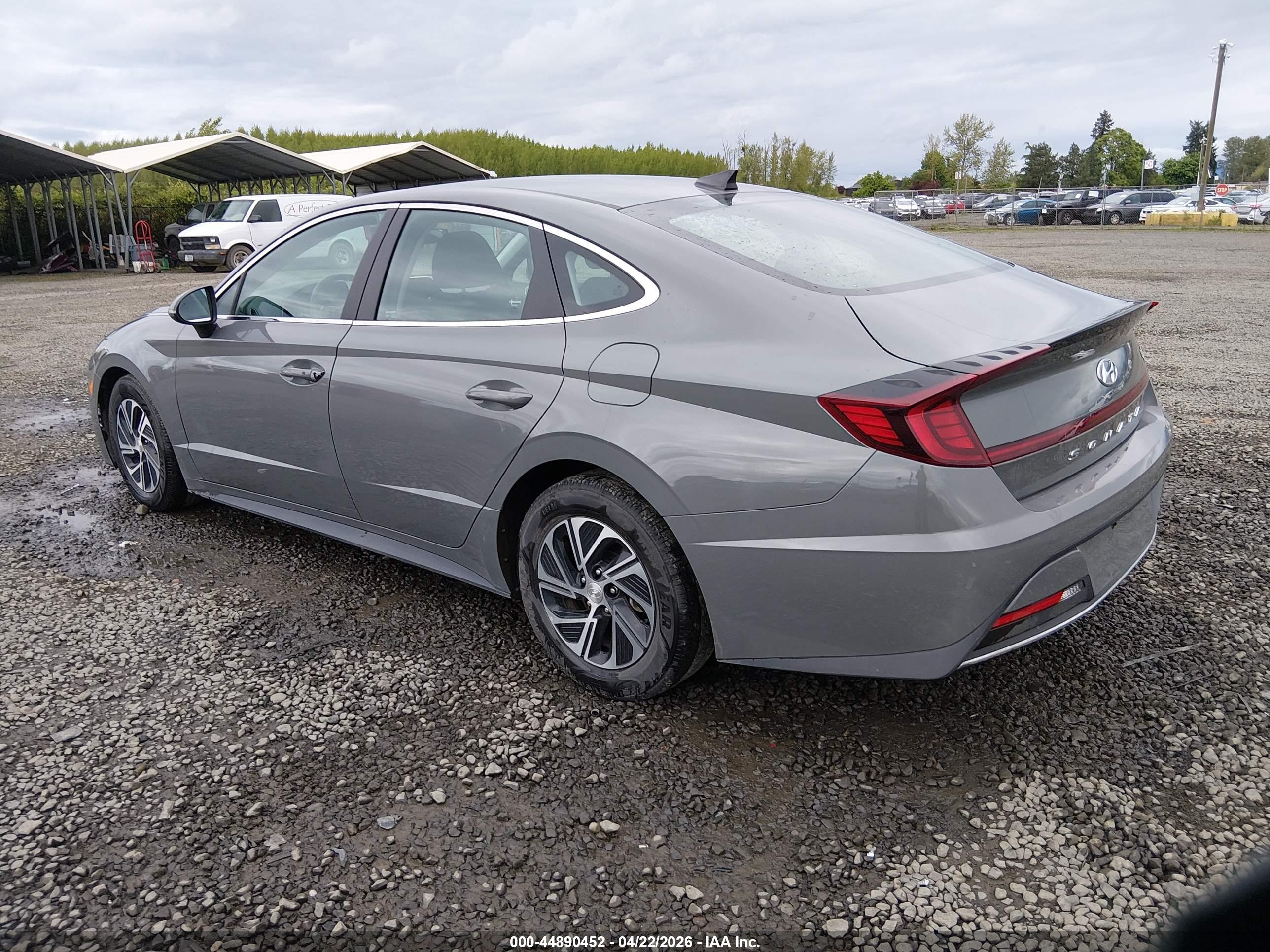 HYUNDAI SONATA image 3