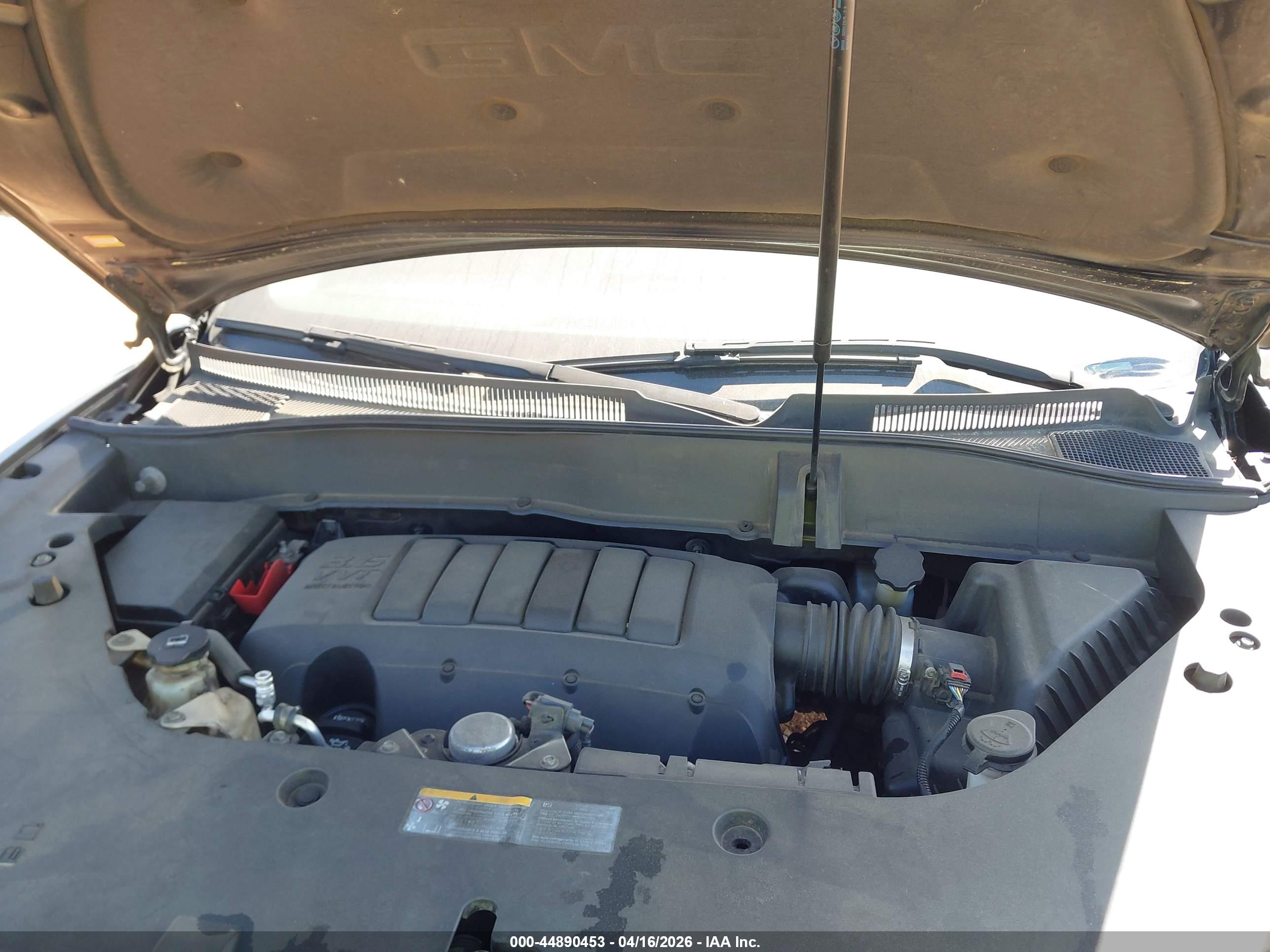 GMC ACADIA image 10