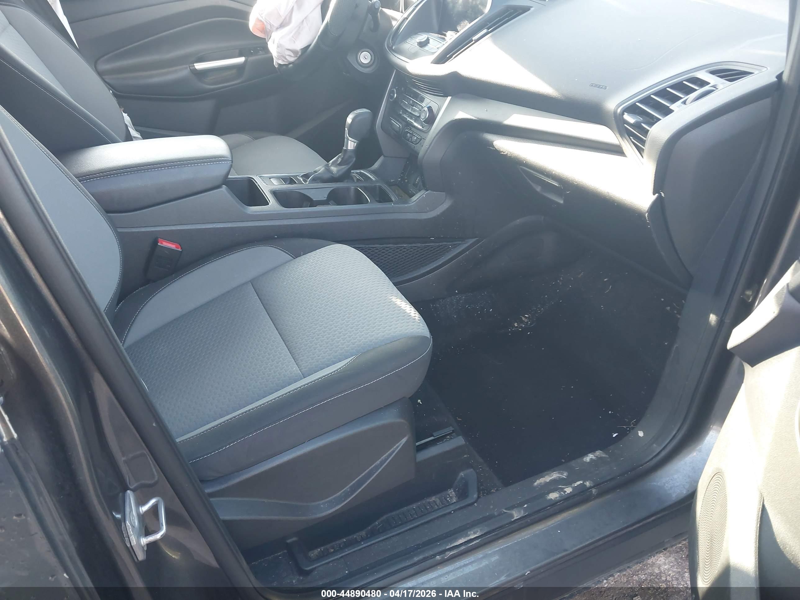 FORD ESCAPE image 5