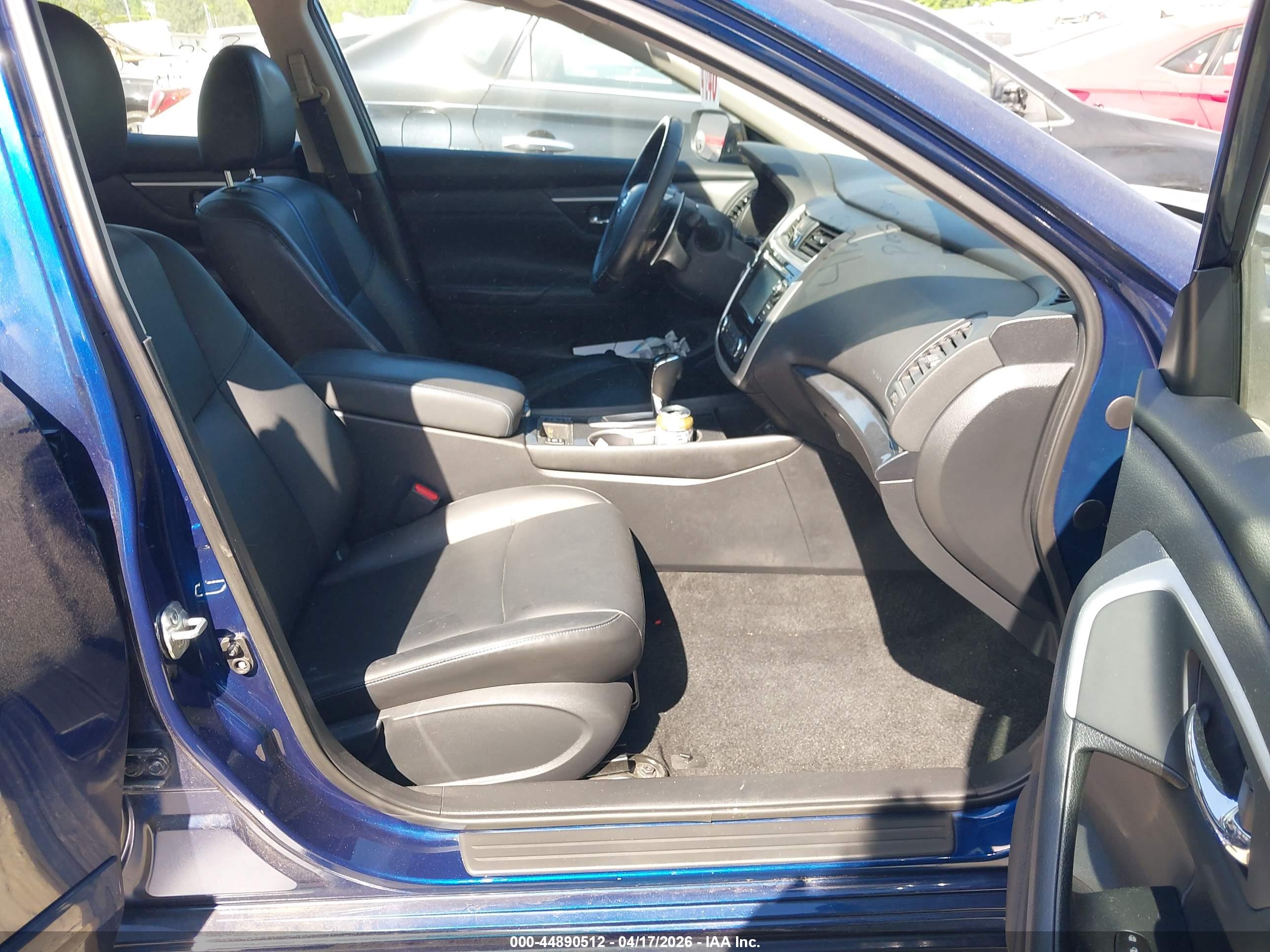 NISSAN ALTIMA image 5