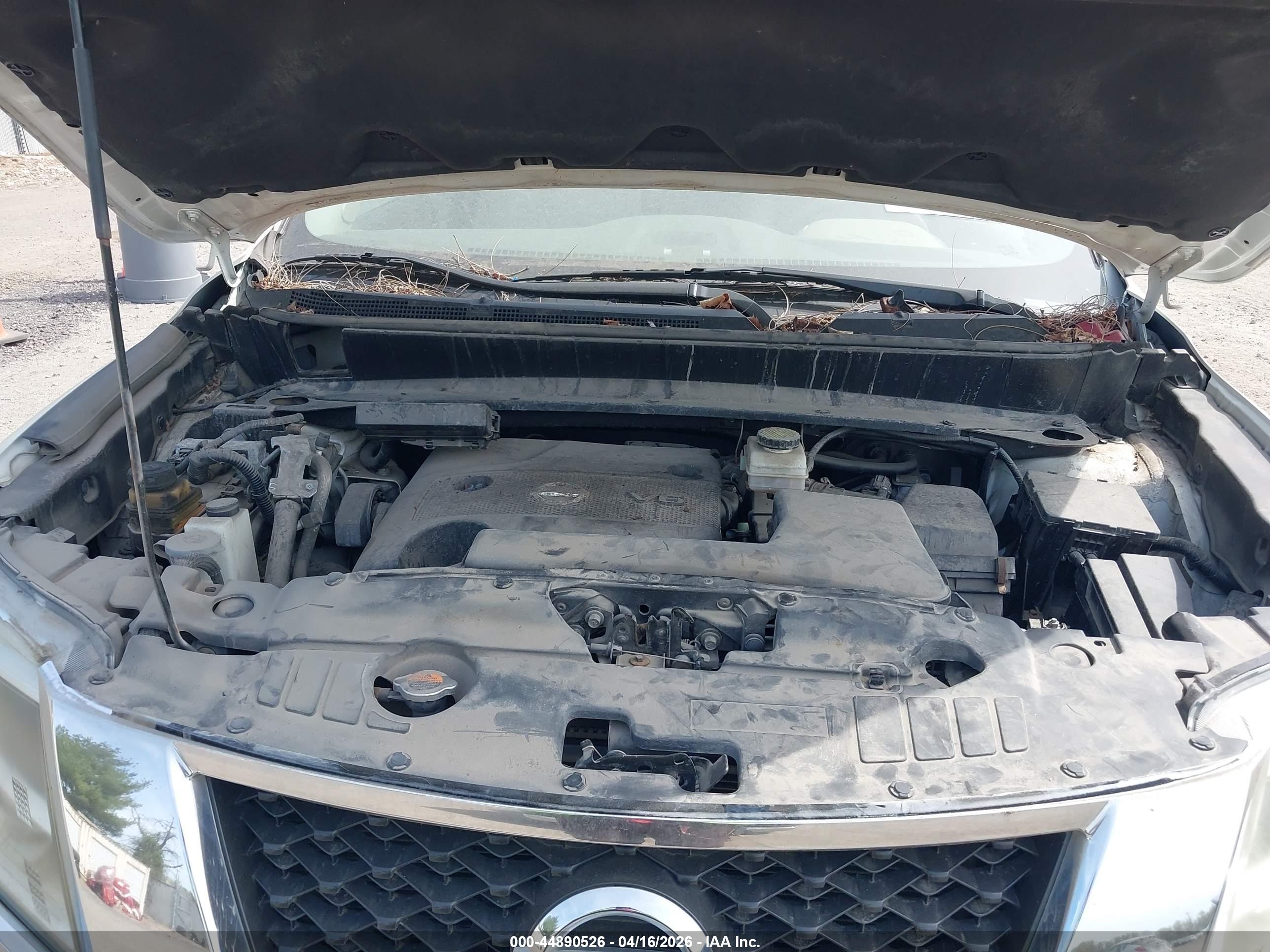 NISSAN PATHFINDER image 10