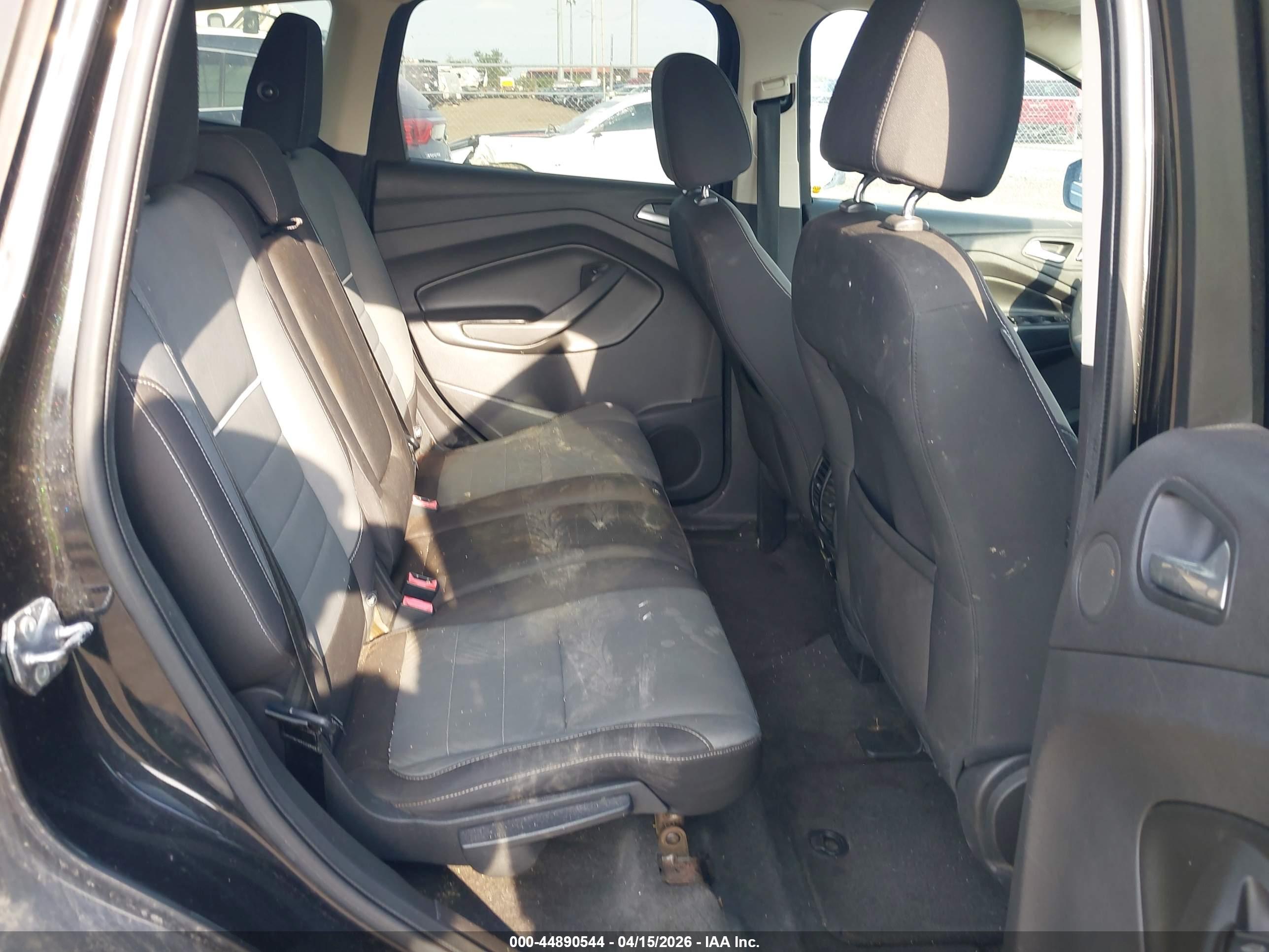 FORD ESCAPE image 8