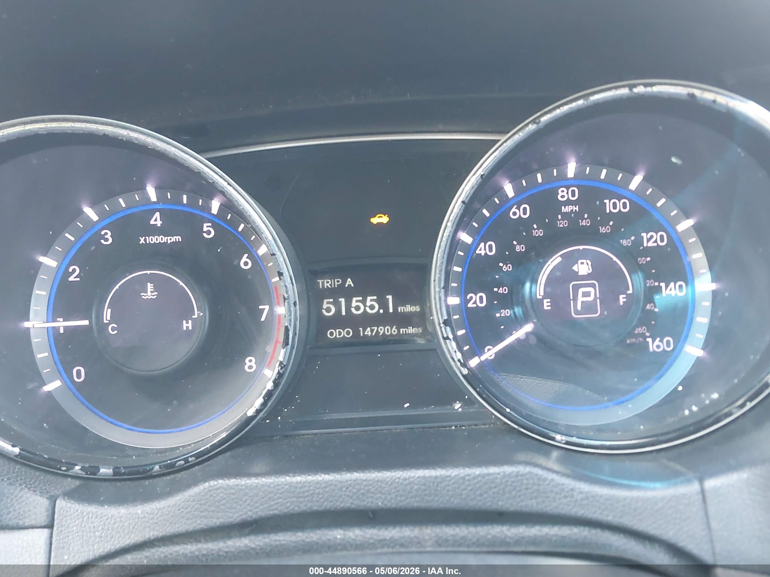 HYUNDAI SONATA image 7