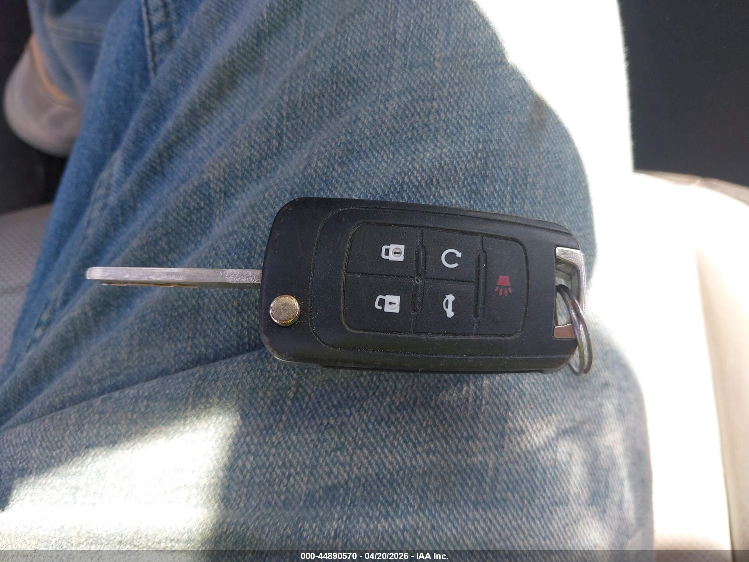 GMC TERRAIN image 11