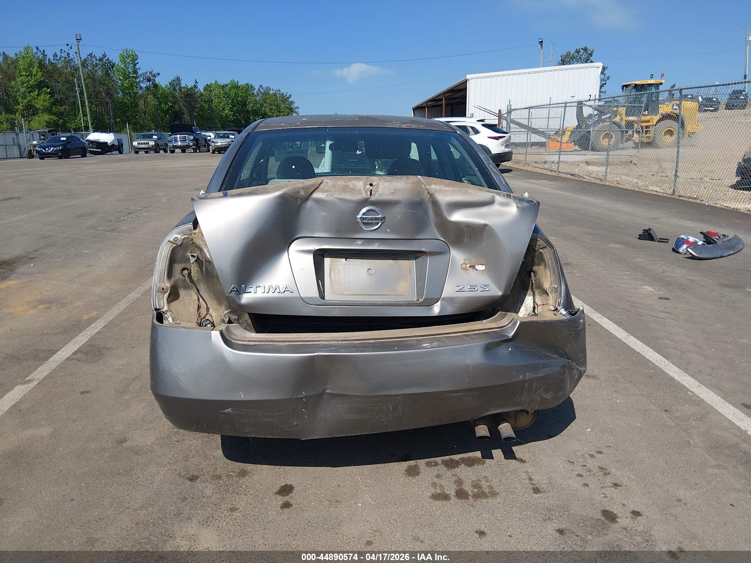 NISSAN ALTIMA image 6