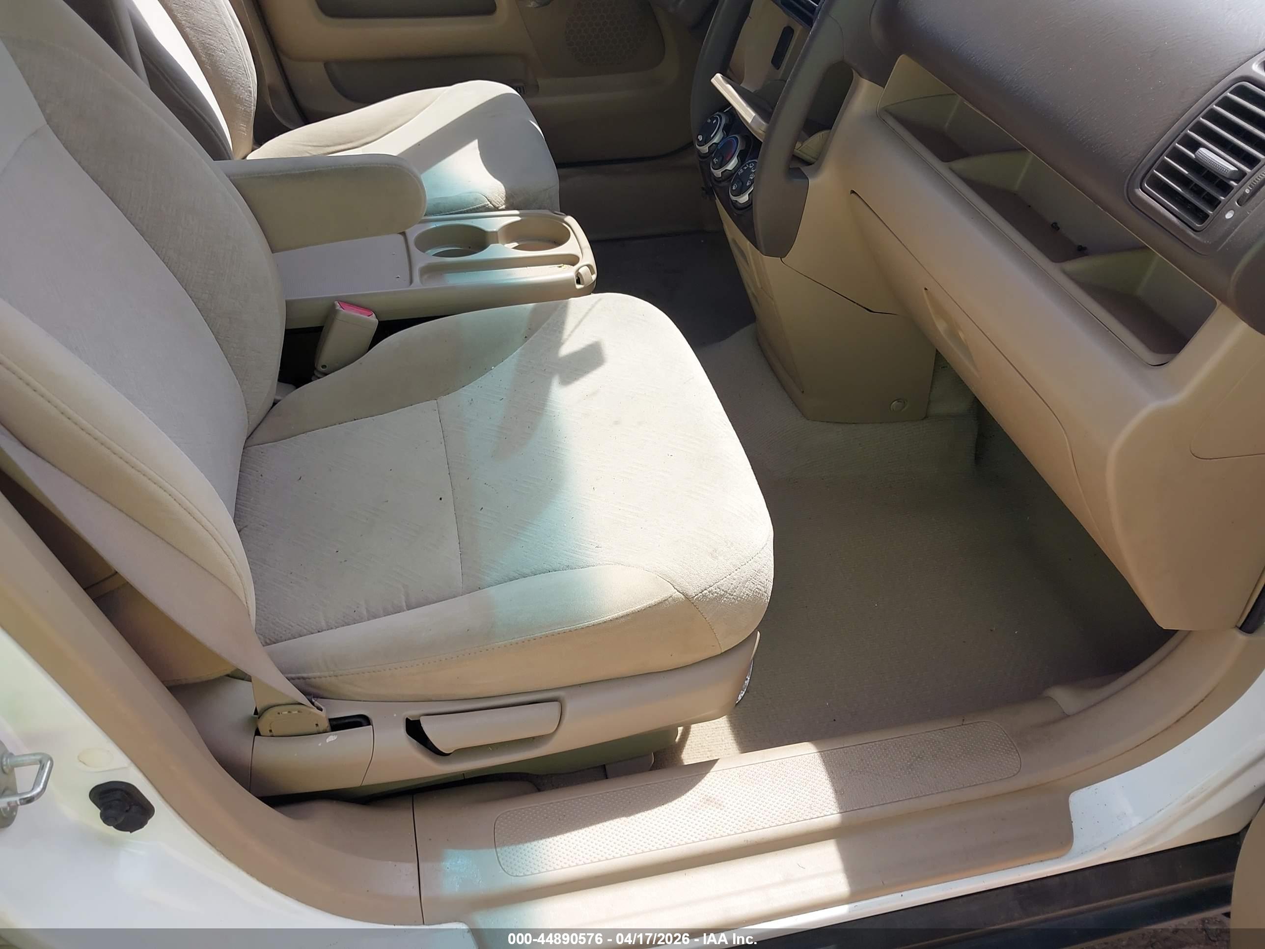 HONDA CR-V image 5