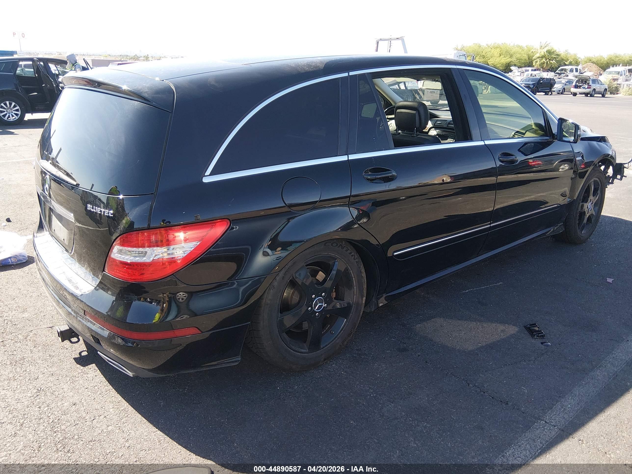 MERCEDES-BENZ R image 4