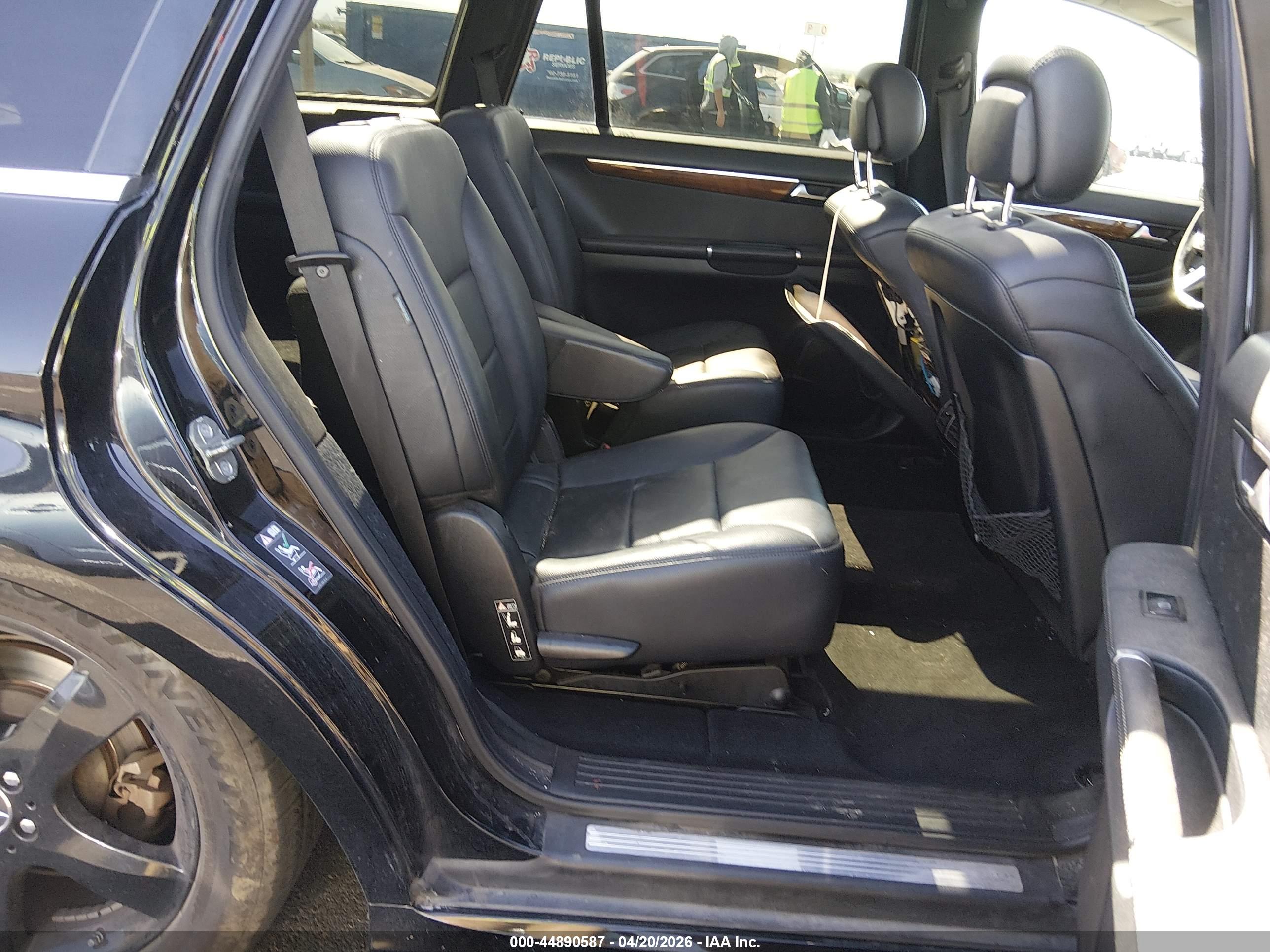 MERCEDES-BENZ R image 8